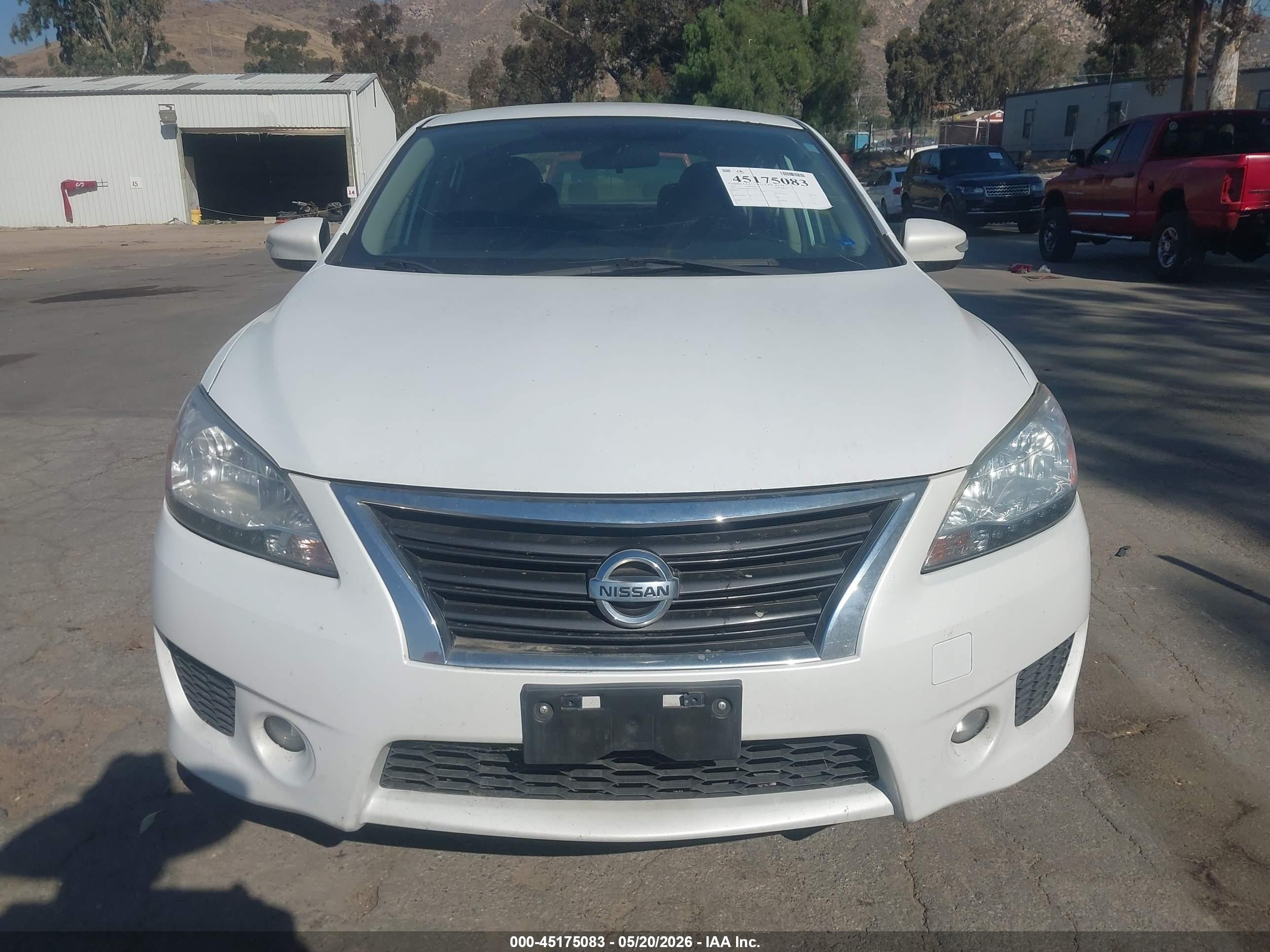 NISSAN SENTRA image 6