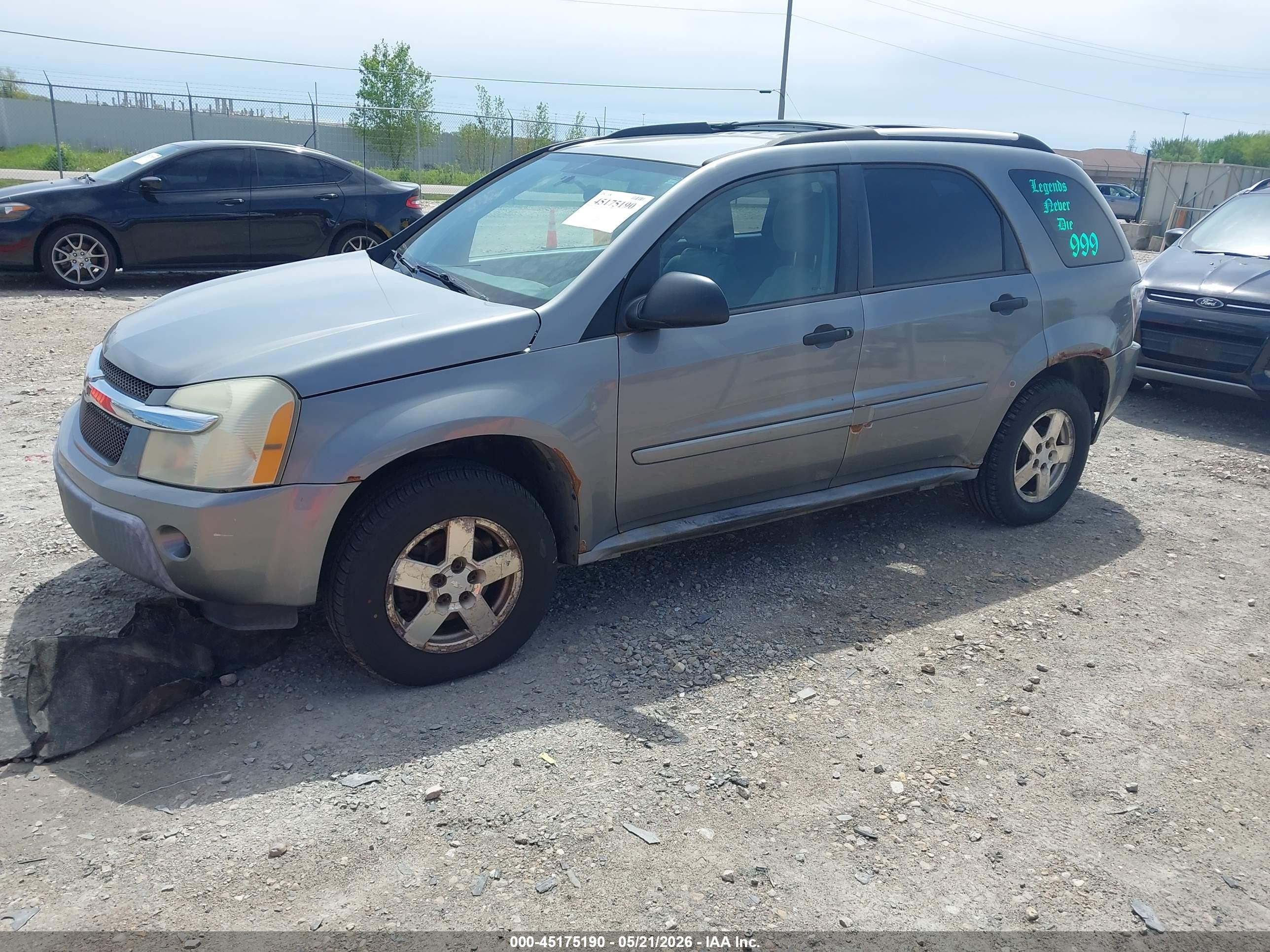 CHEVROLET EQUINOX image 2