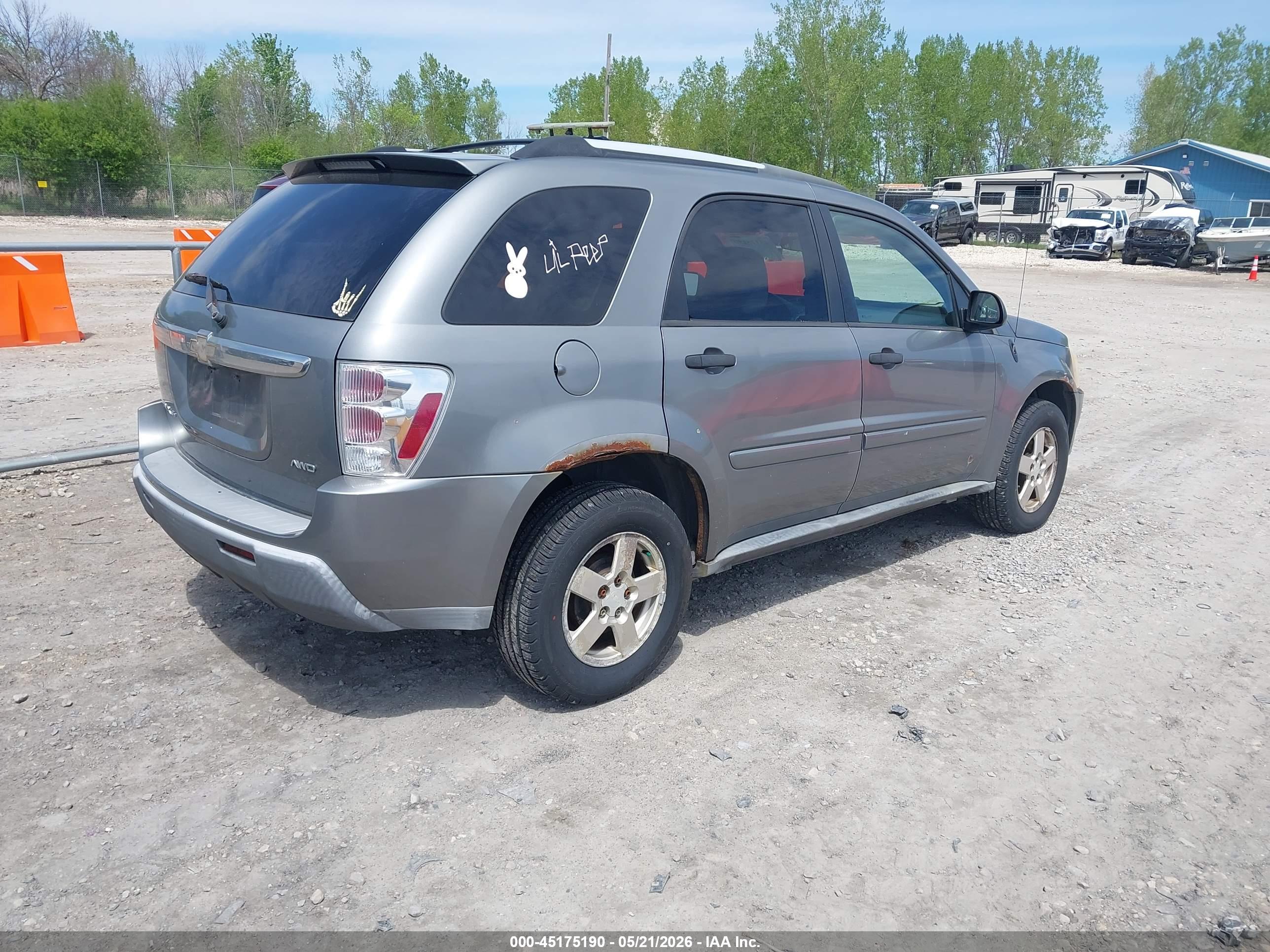 CHEVROLET EQUINOX image 4