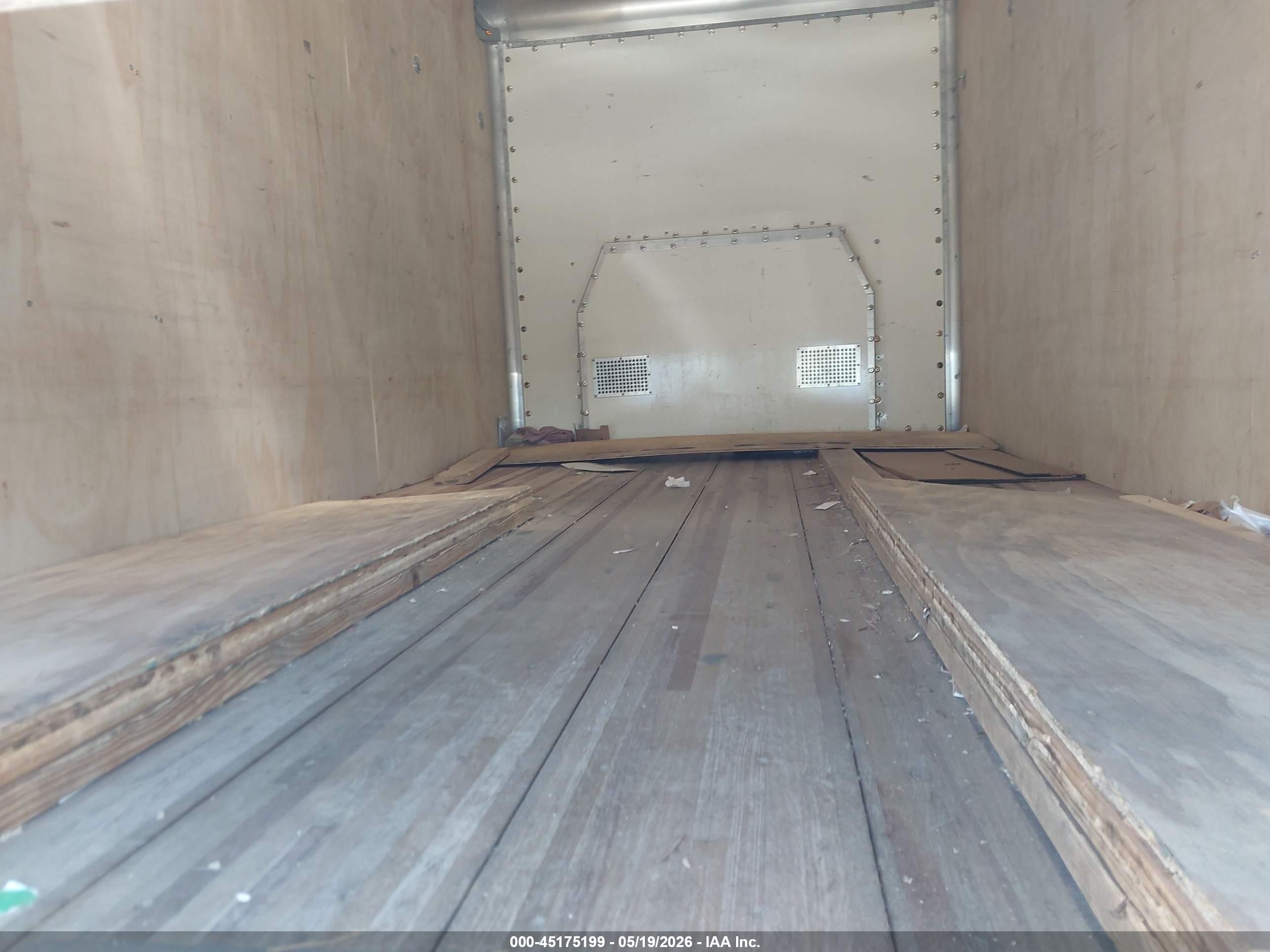 FORD TRANSIT-350 image 7