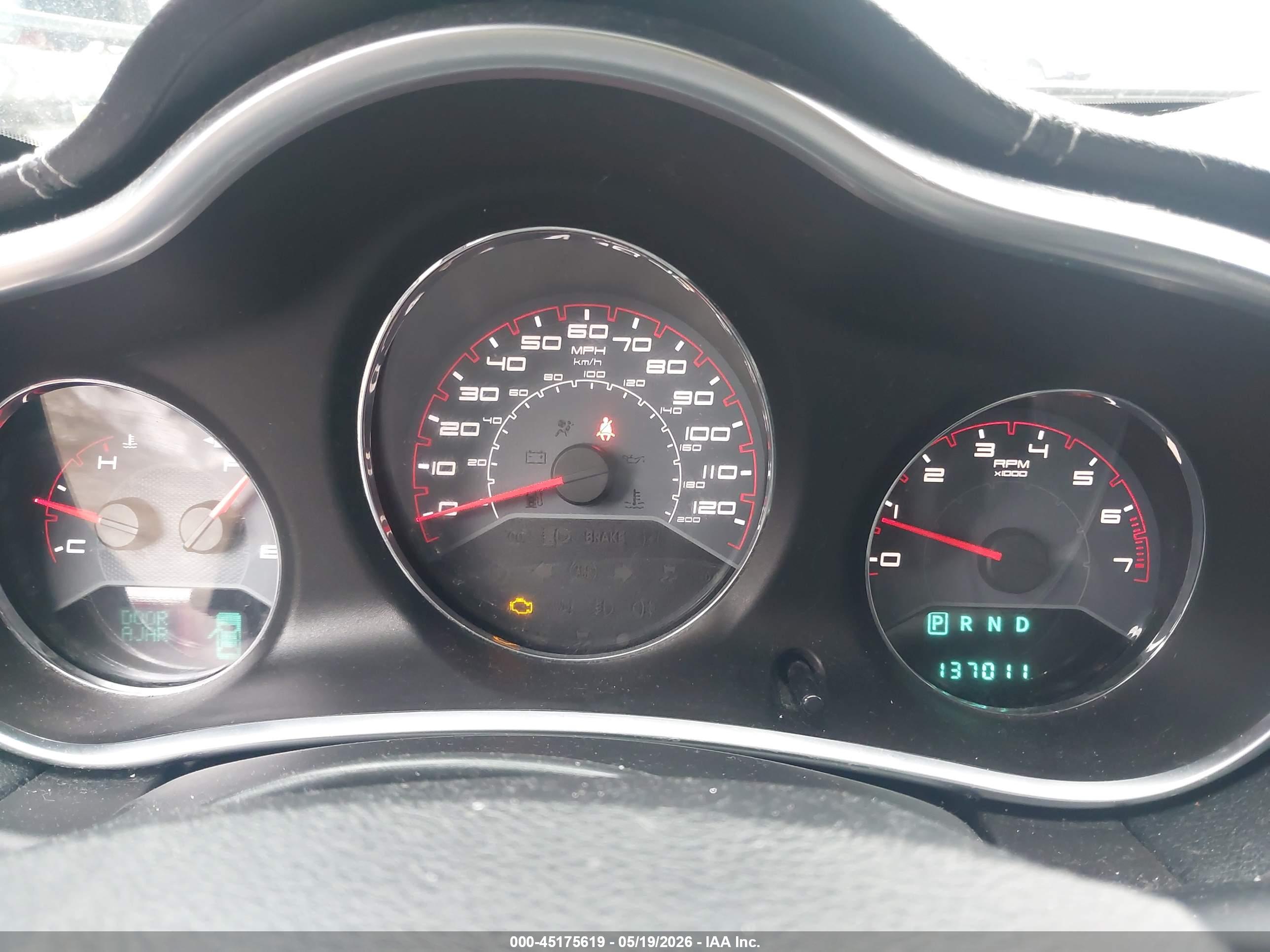 DODGE AVENGER image 7