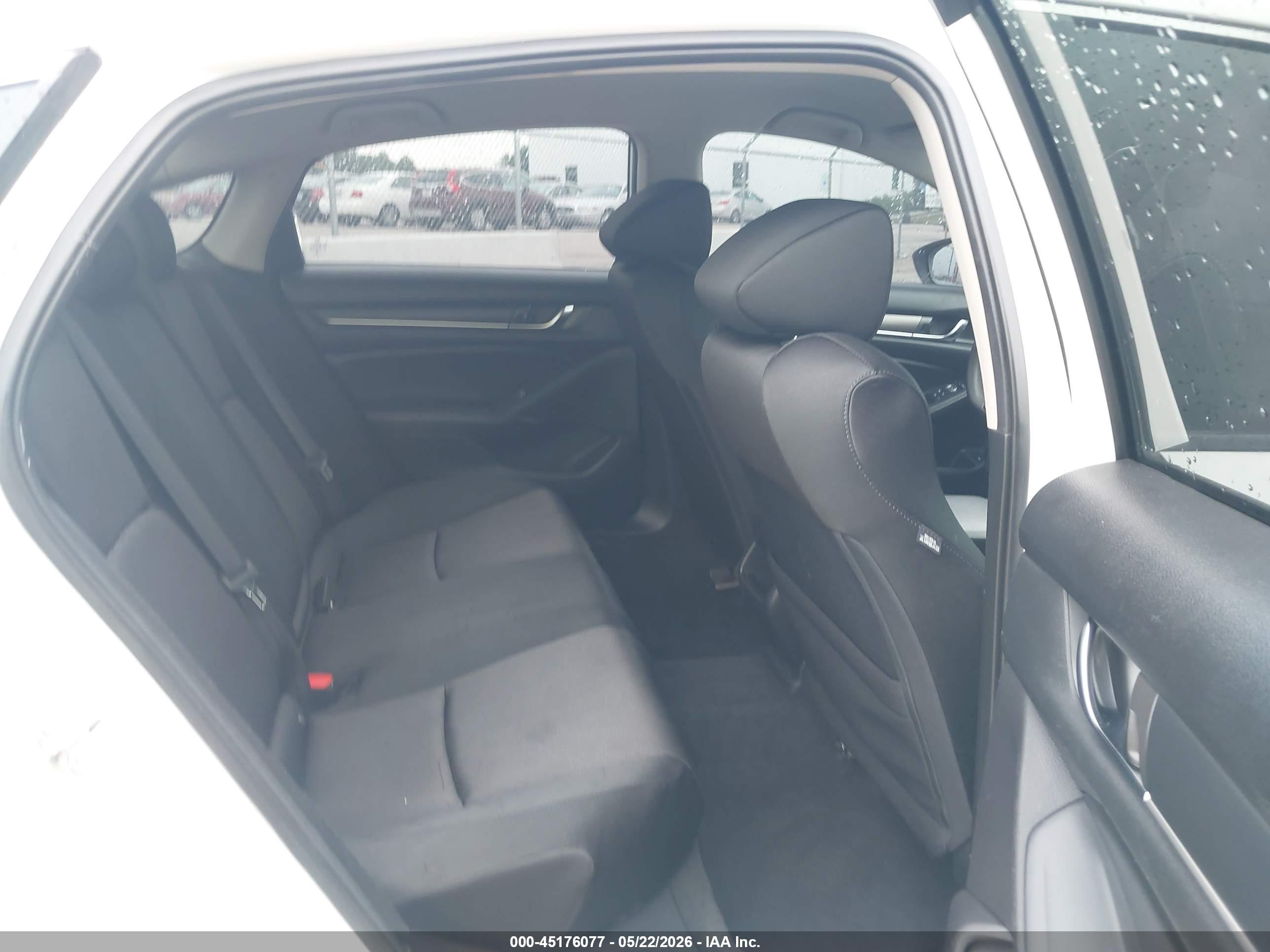 HONDA ACCORD image 8