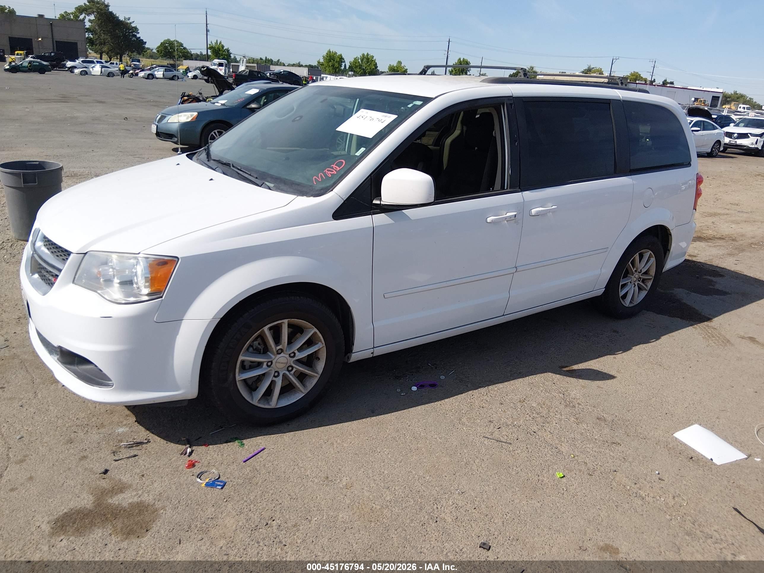 DODGE GRAND image 2