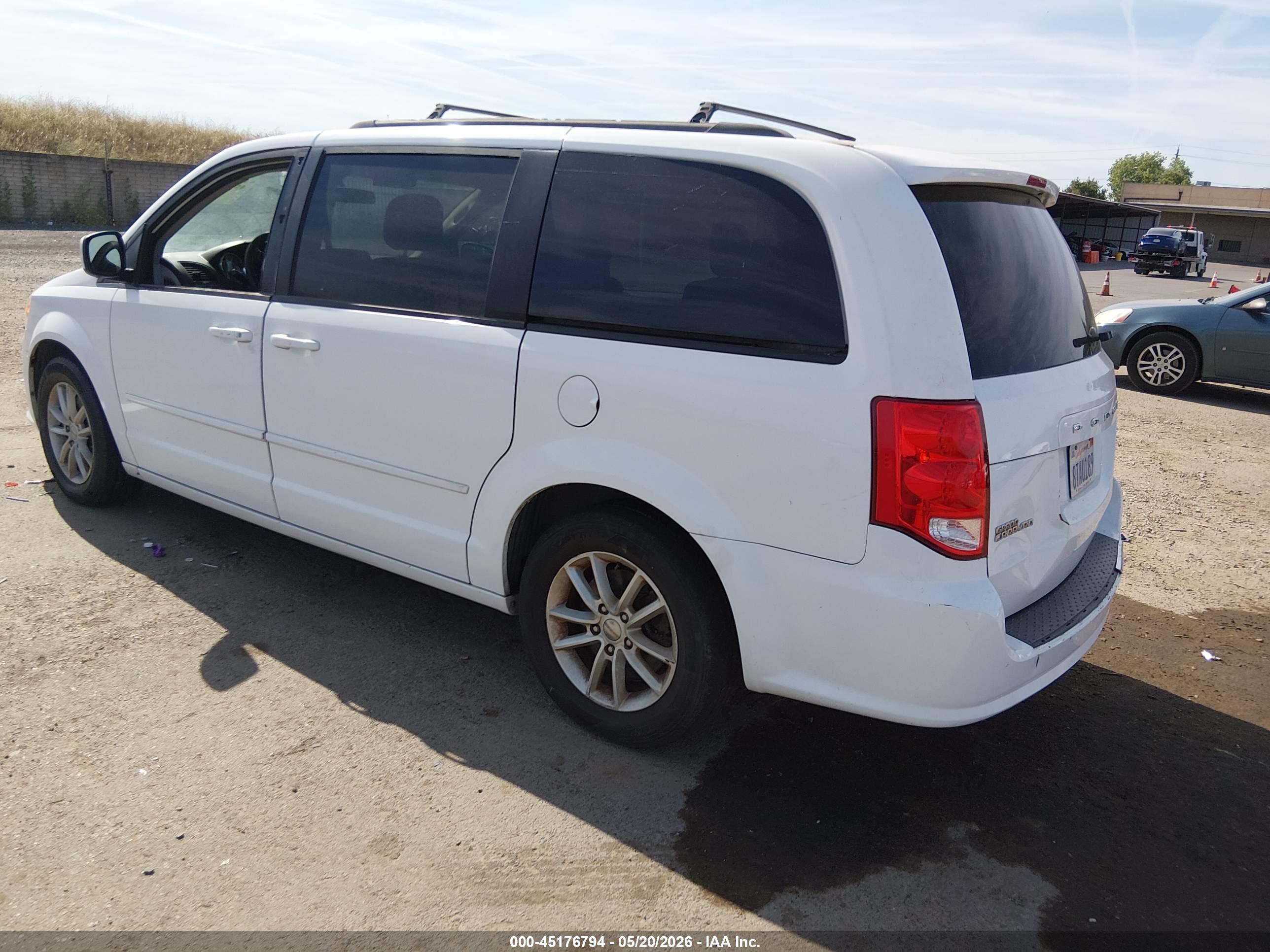 DODGE GRAND image 3