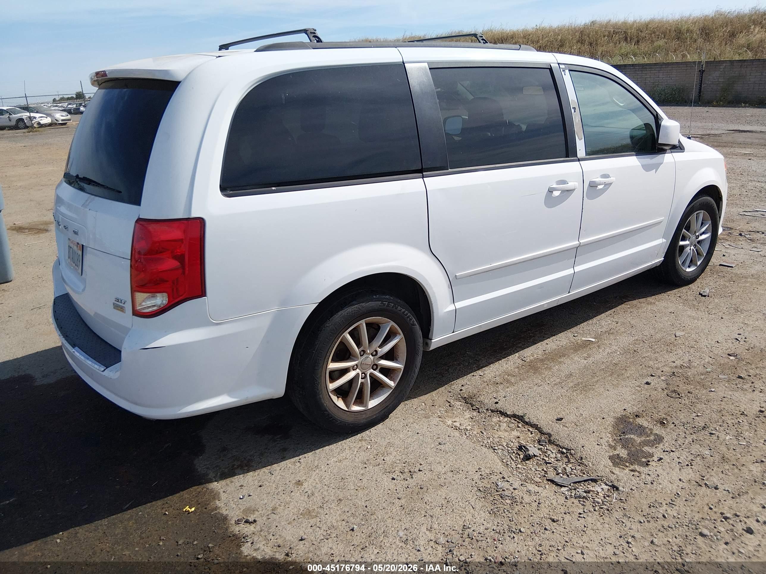 DODGE GRAND image 4