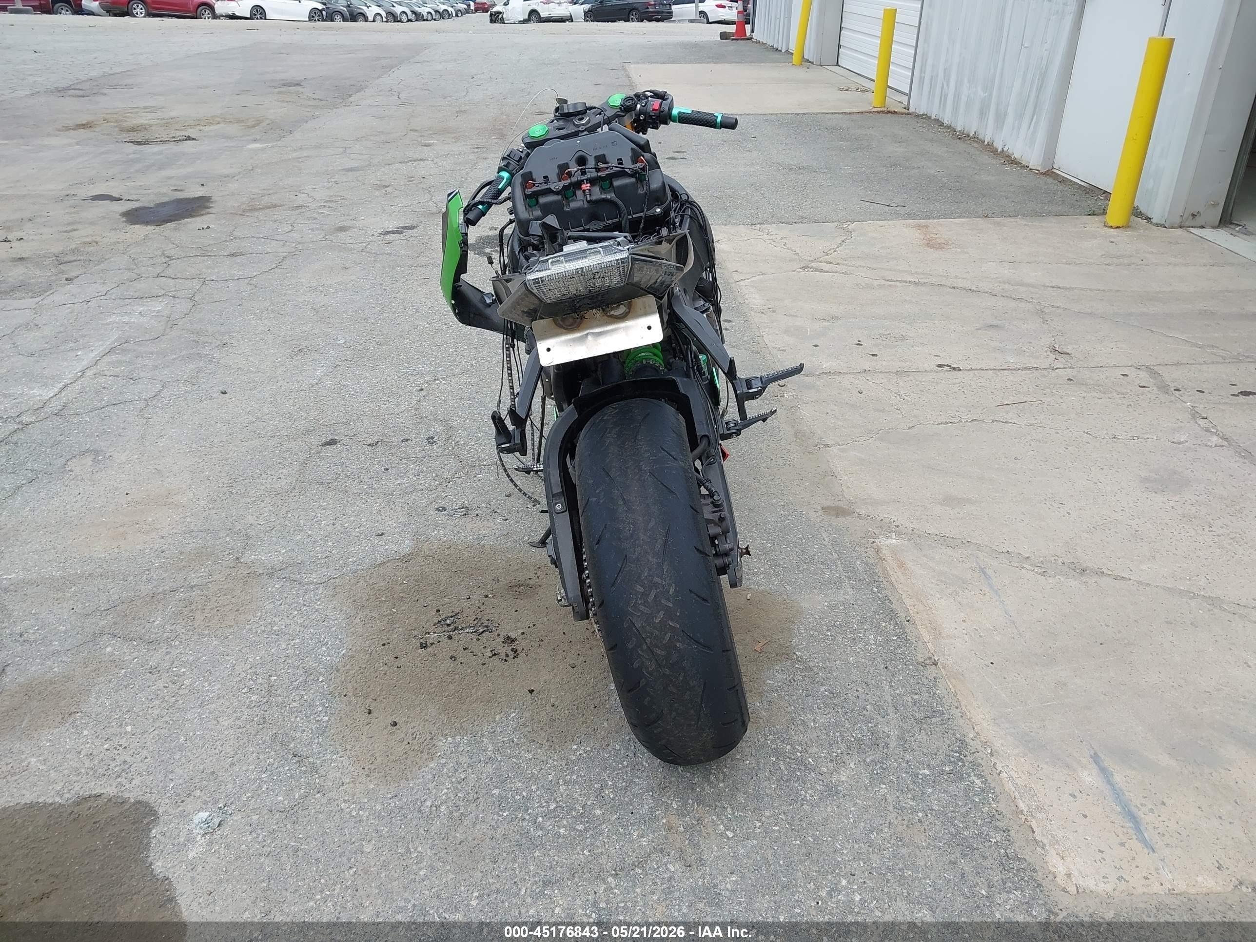 KAWASAKI ZX1000 image 6