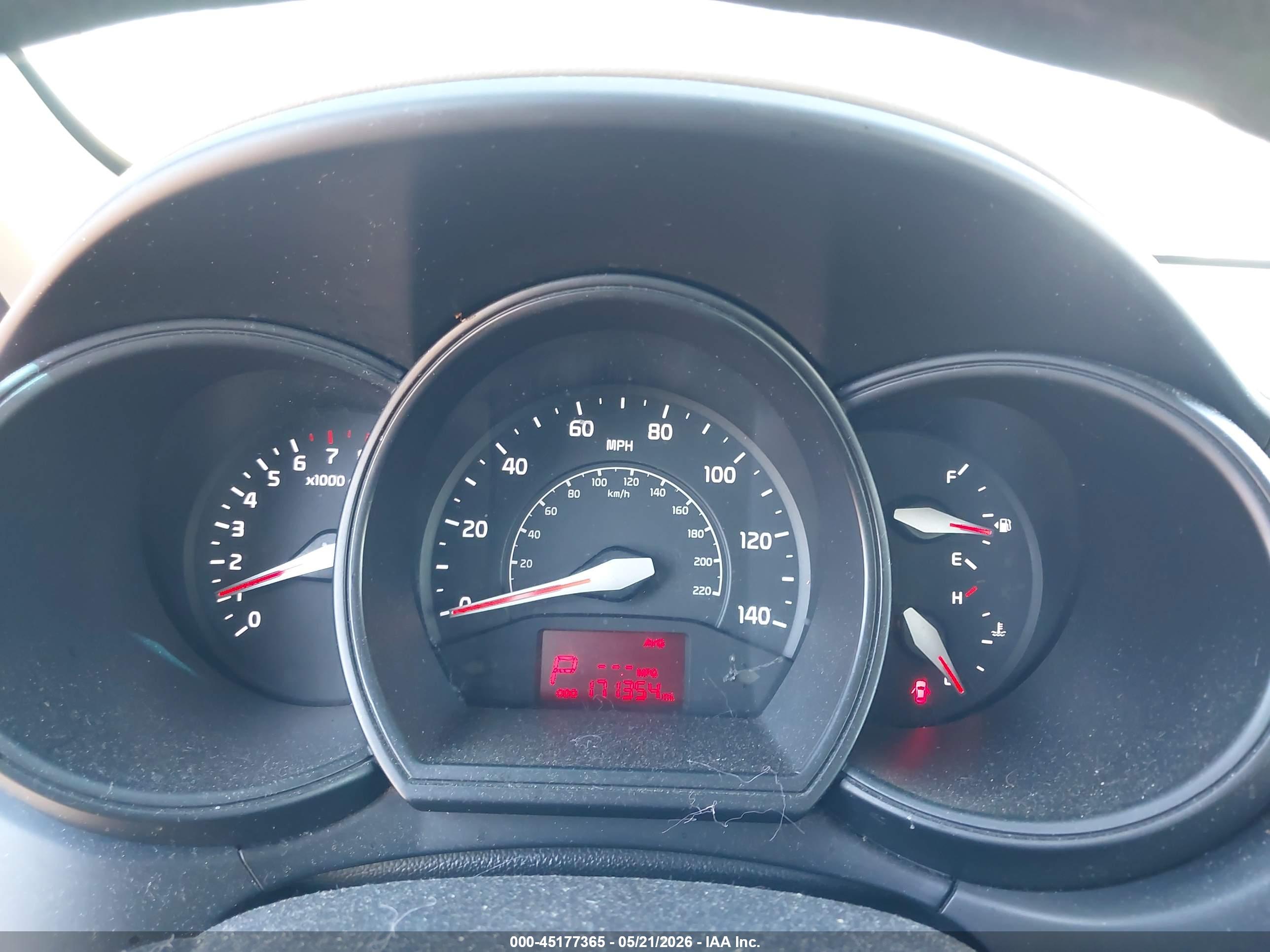 KIA RIO image 7