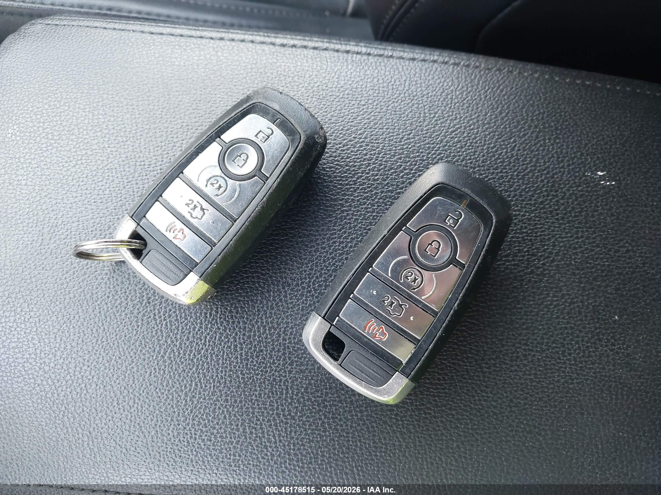 FORD EXPLORER image 11
