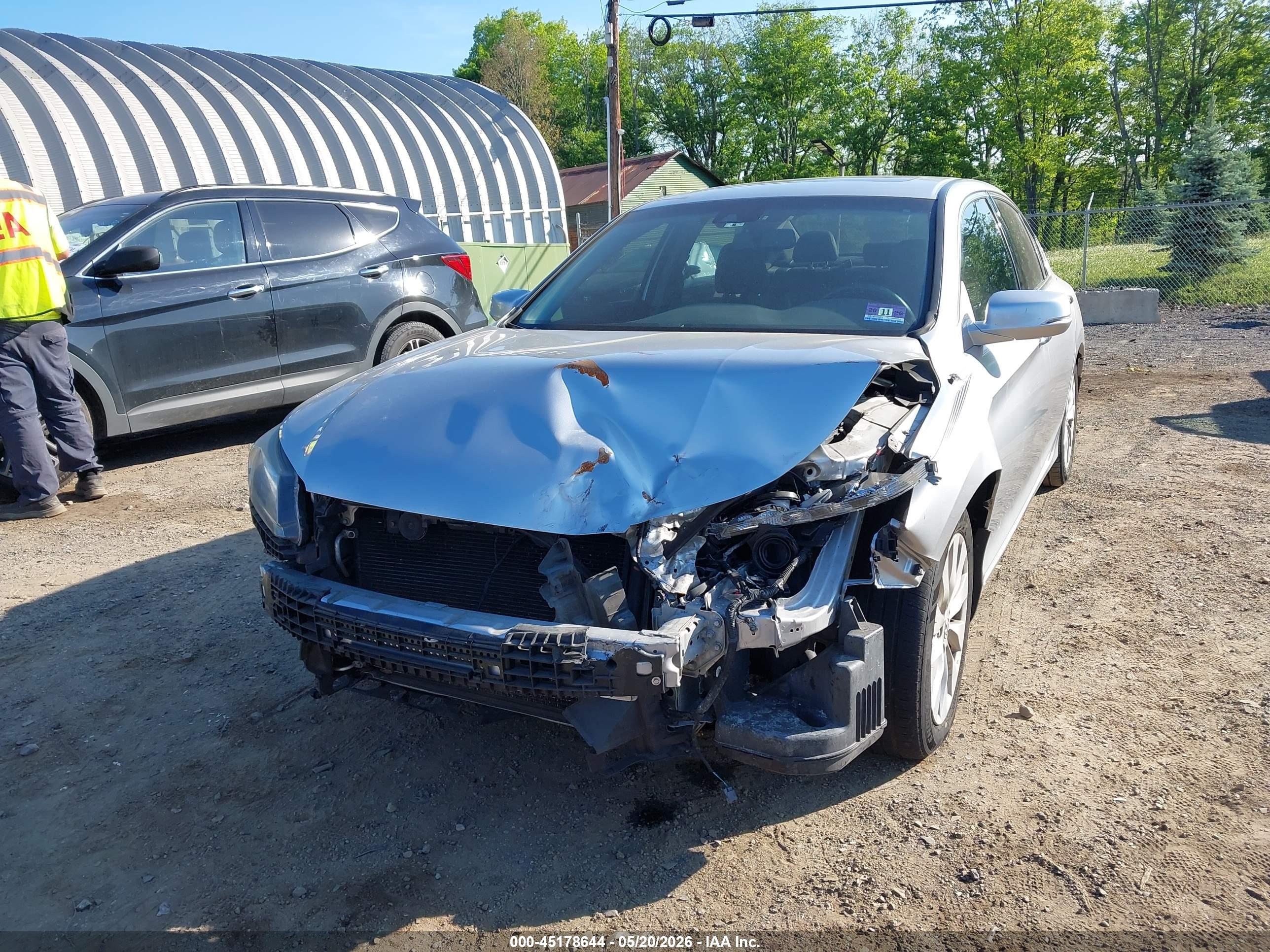 HONDA ACCORD image 6