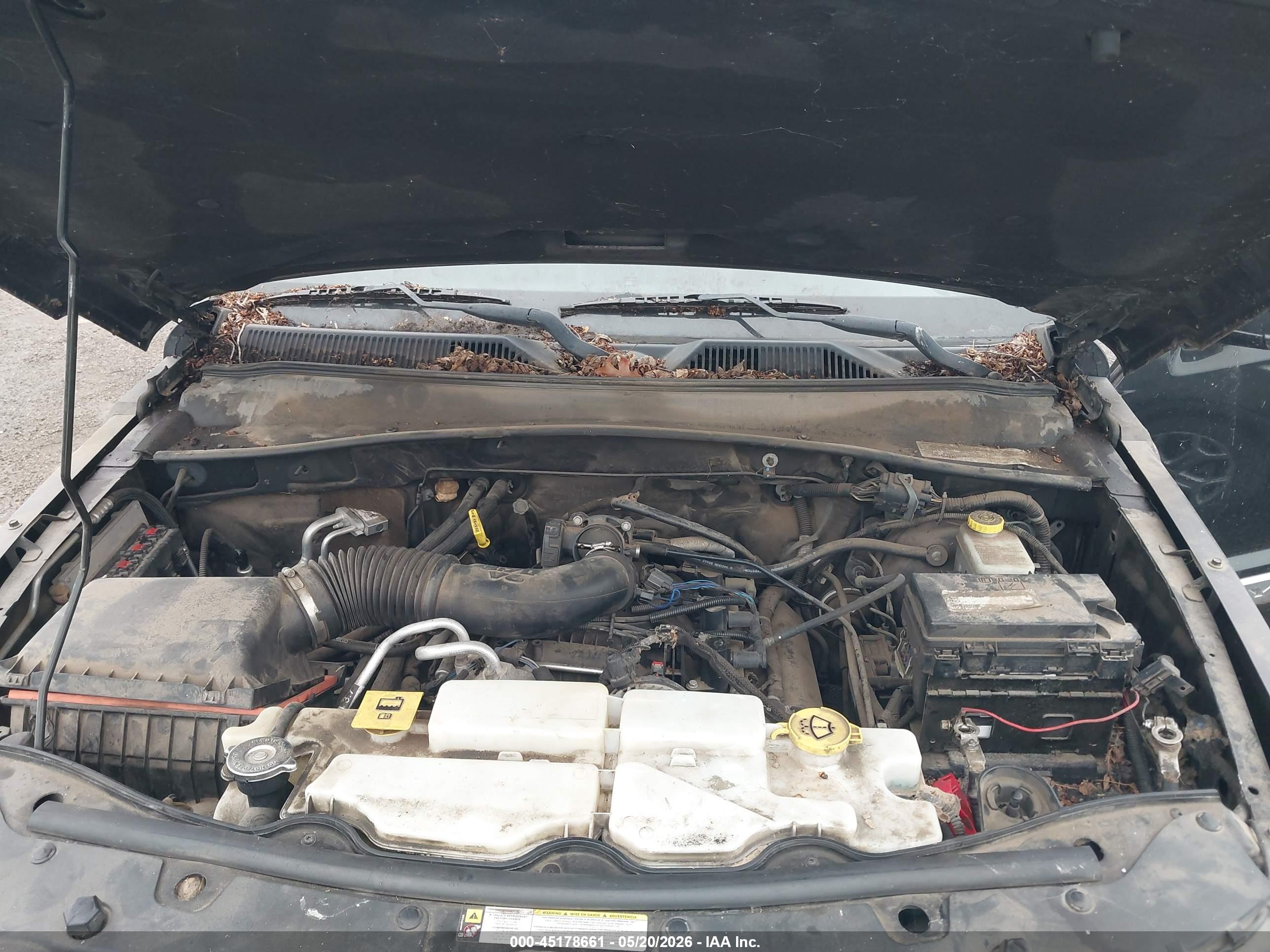 JEEP LIBERTY image 10