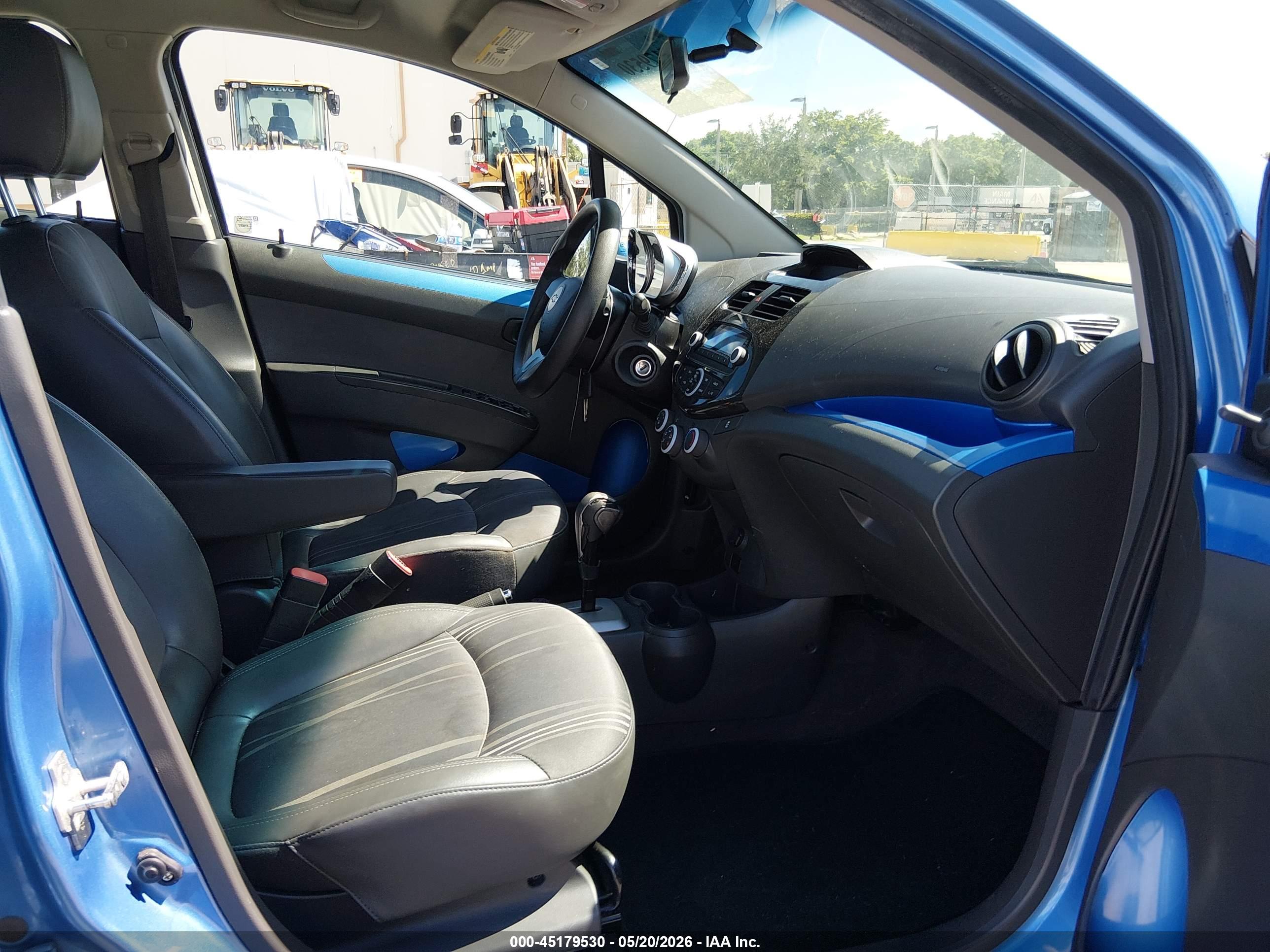 CHEVROLET SPARK image 5