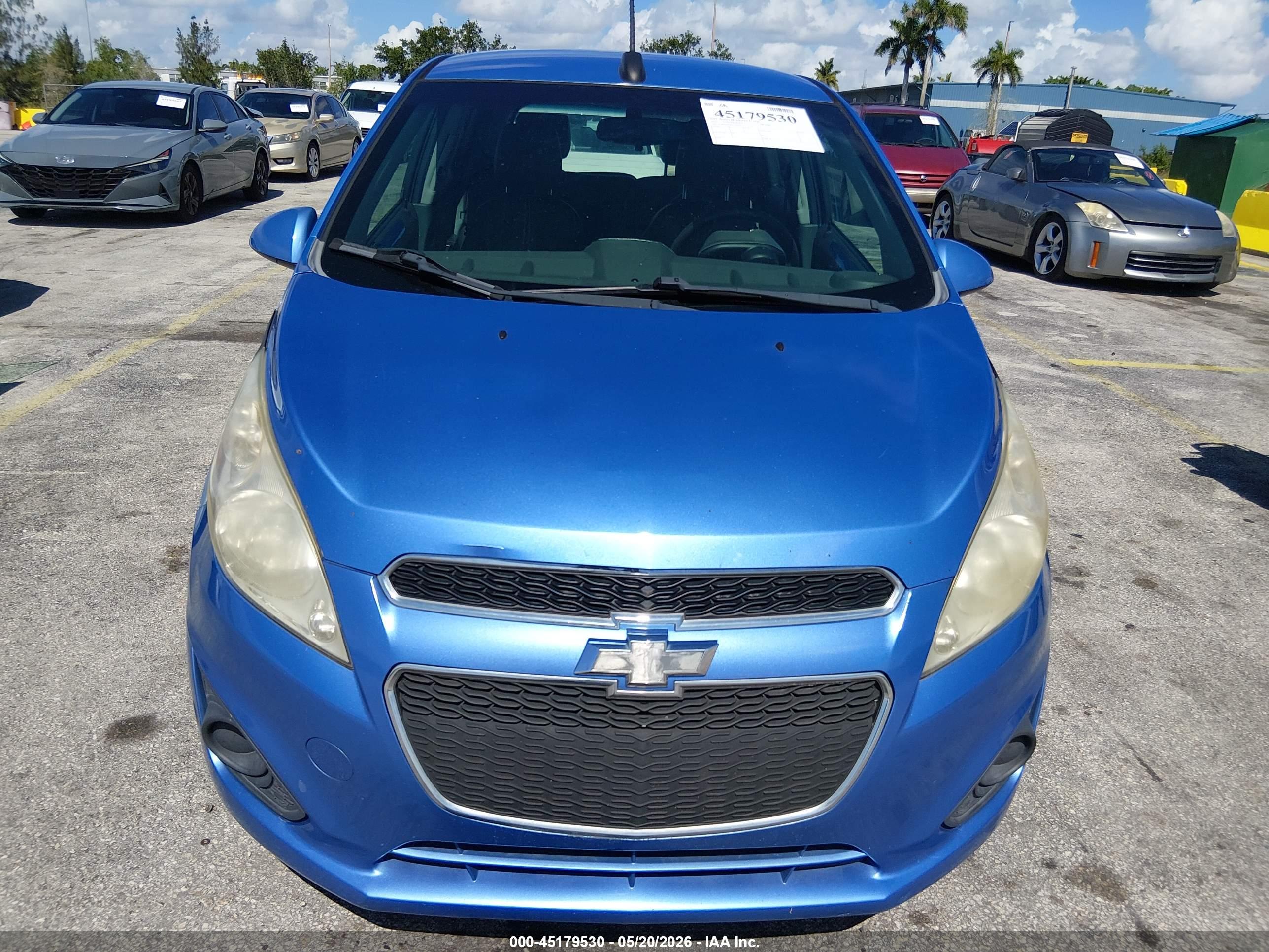 CHEVROLET SPARK image 6