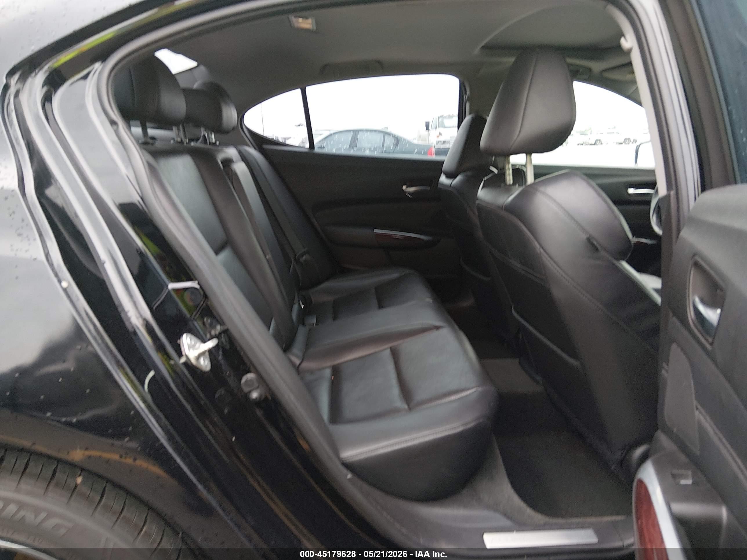 ACURA TLX image 8
