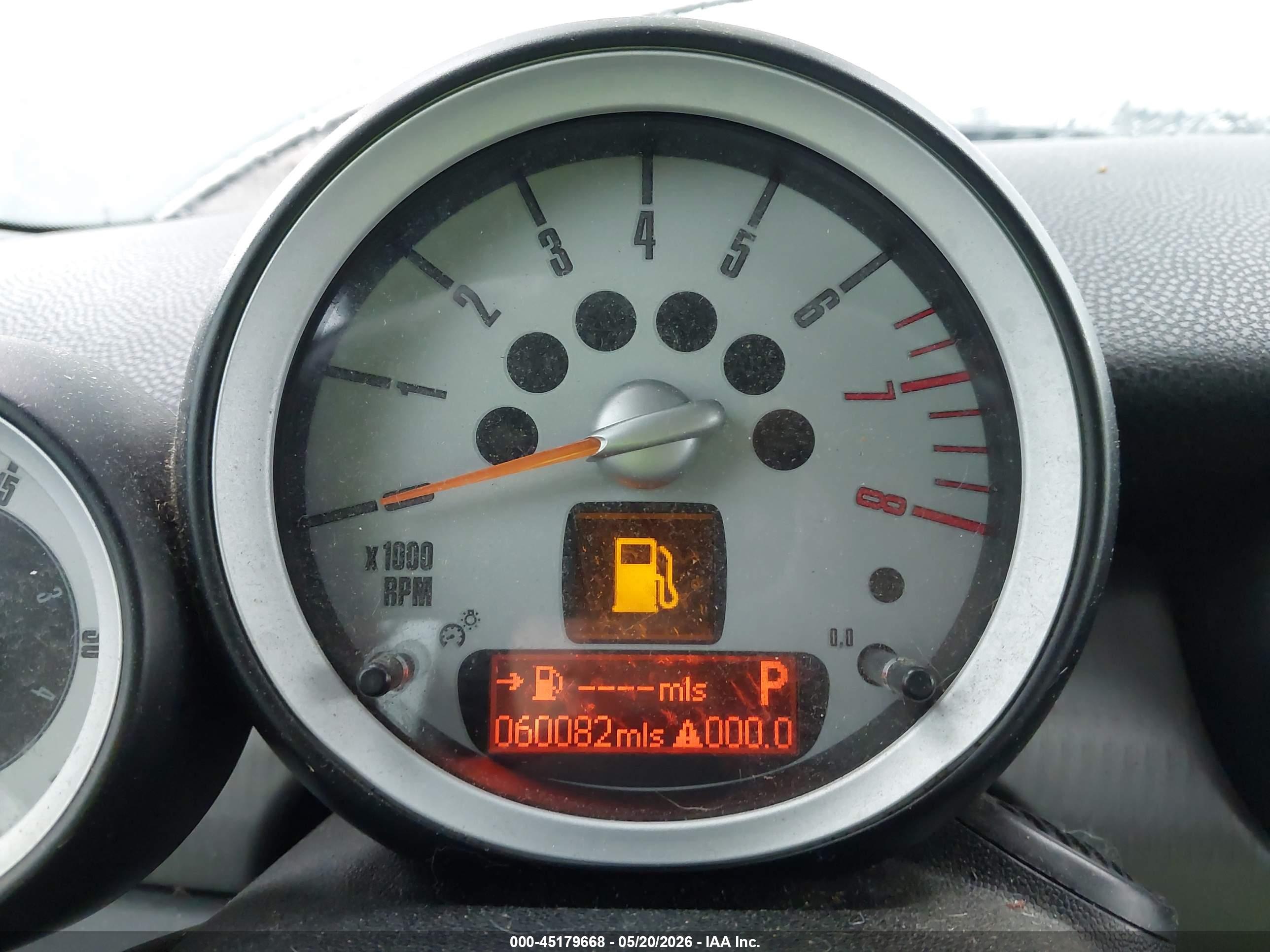 MINI COOPER image 7