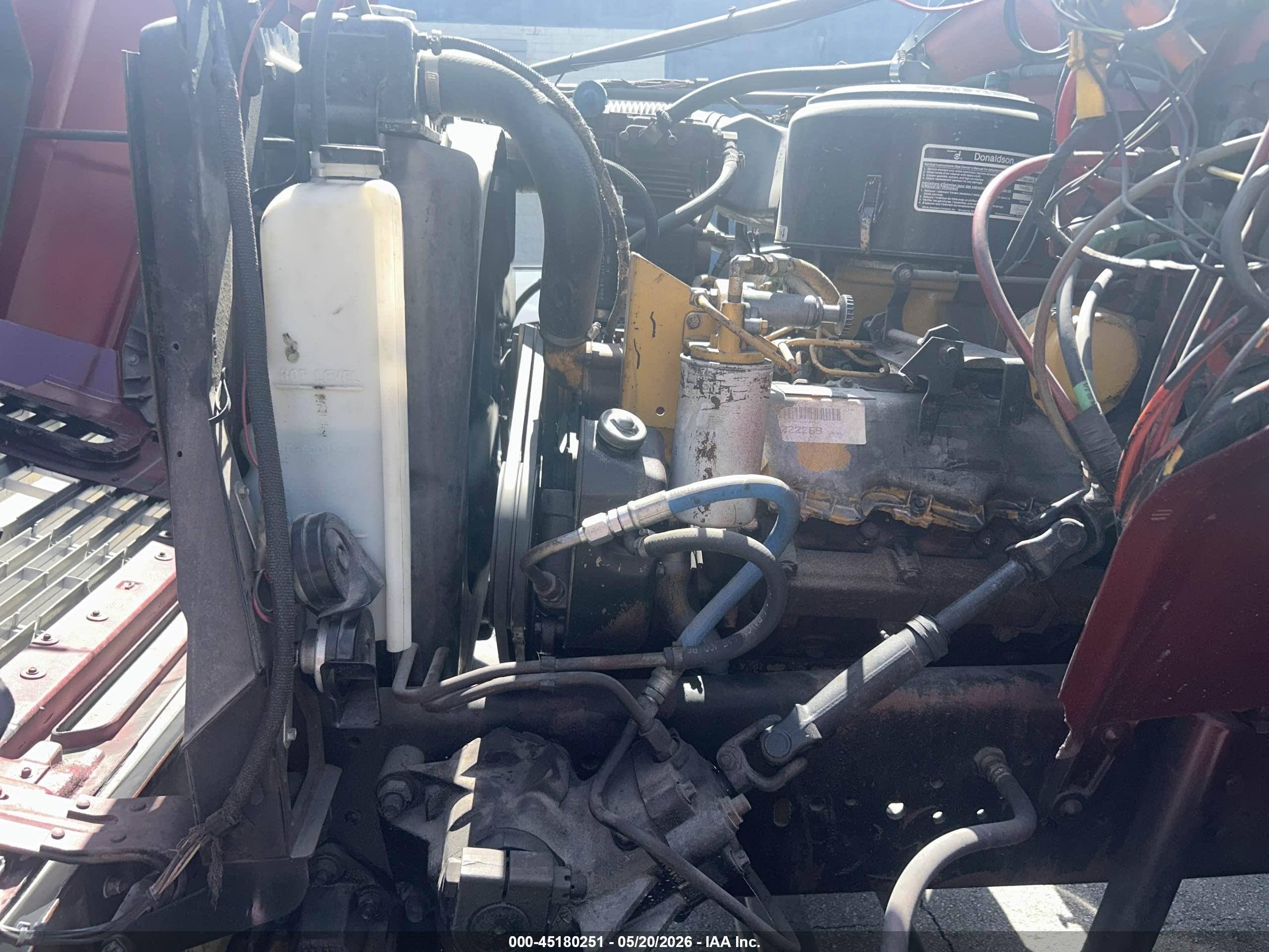 FORD FT8000 image 9