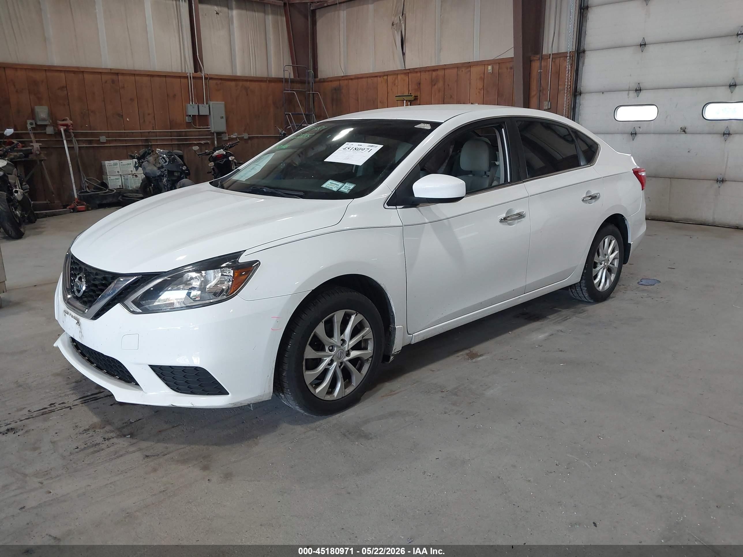 NISSAN SENTRA image 2