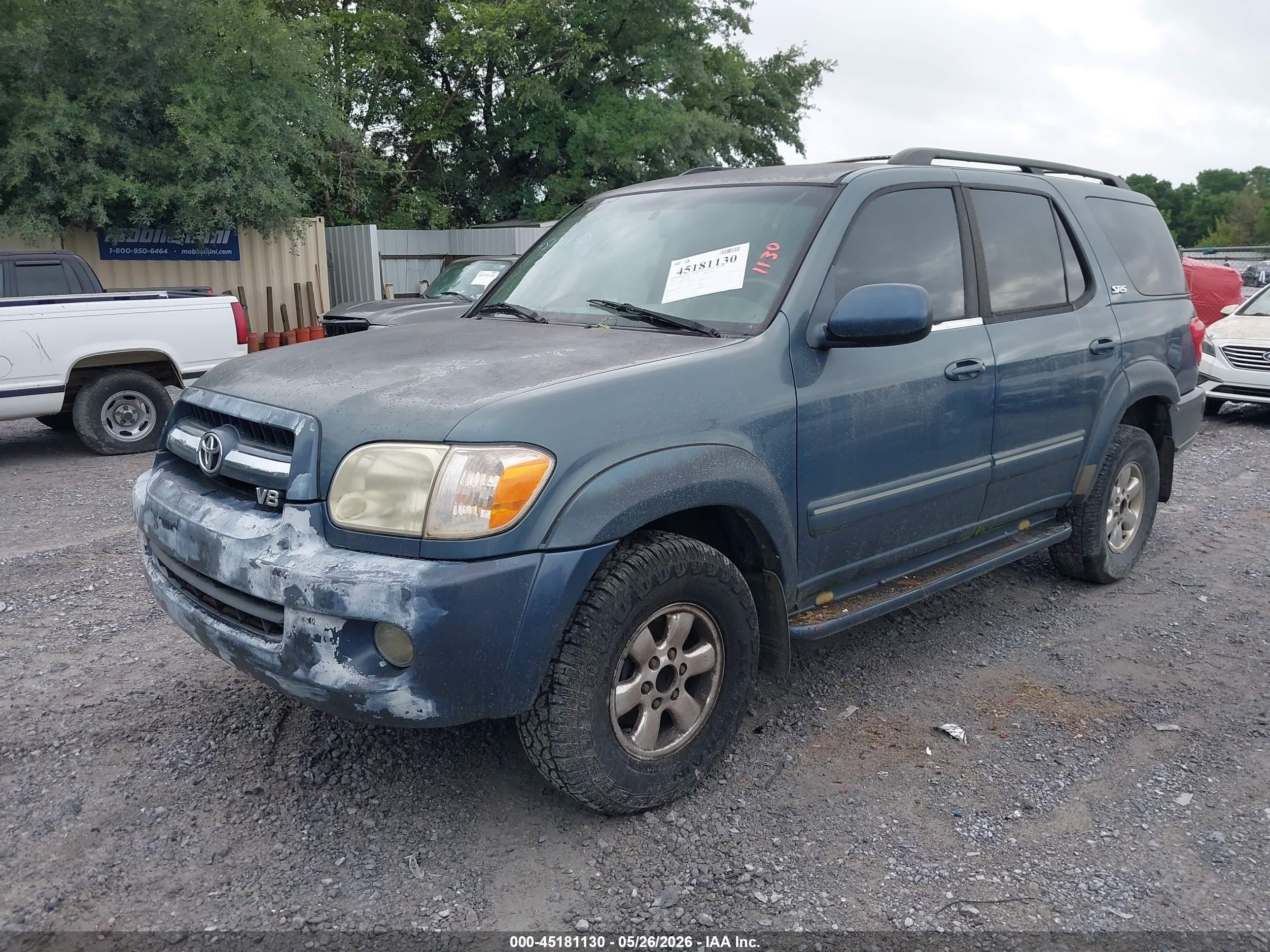 TOYOTA SEQUOIA image 2
