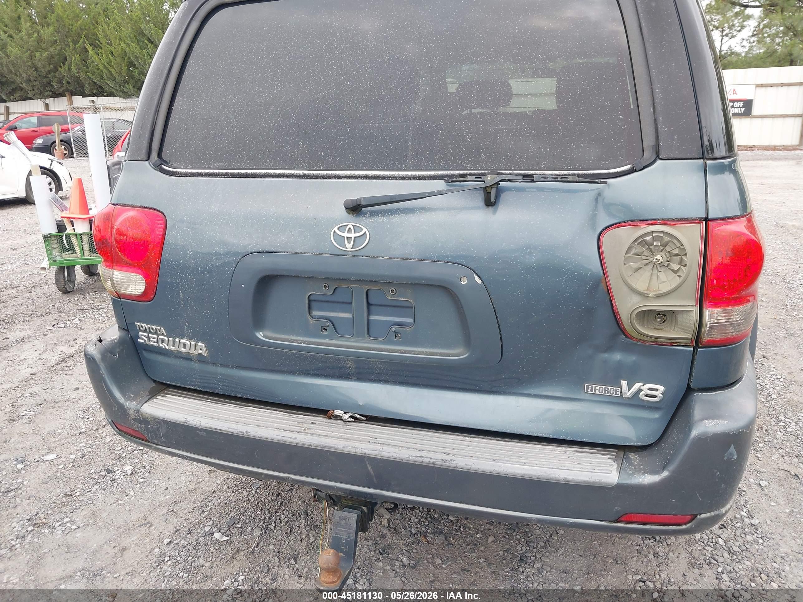 TOYOTA SEQUOIA image 6