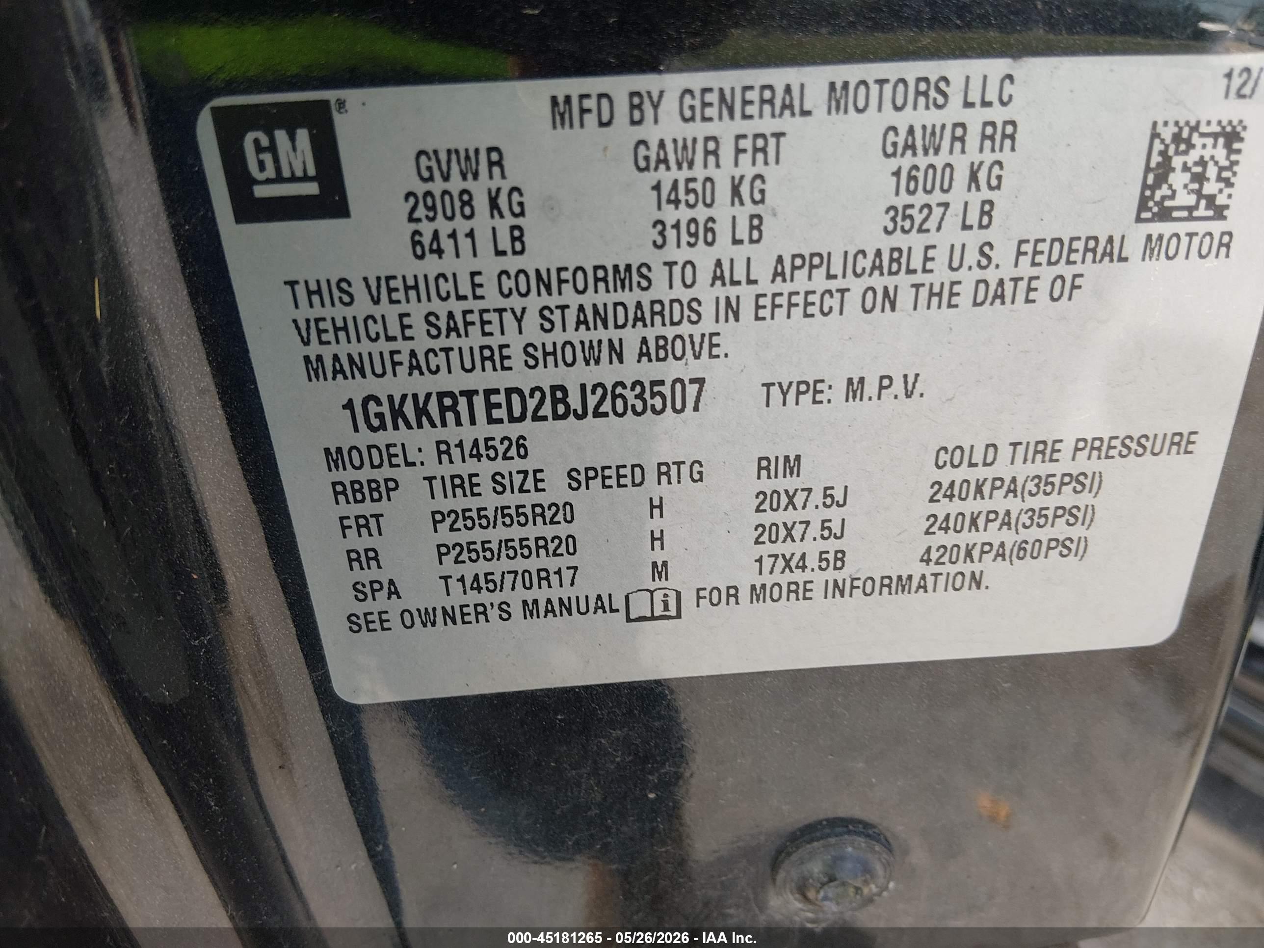 GMC ACADIA image 9