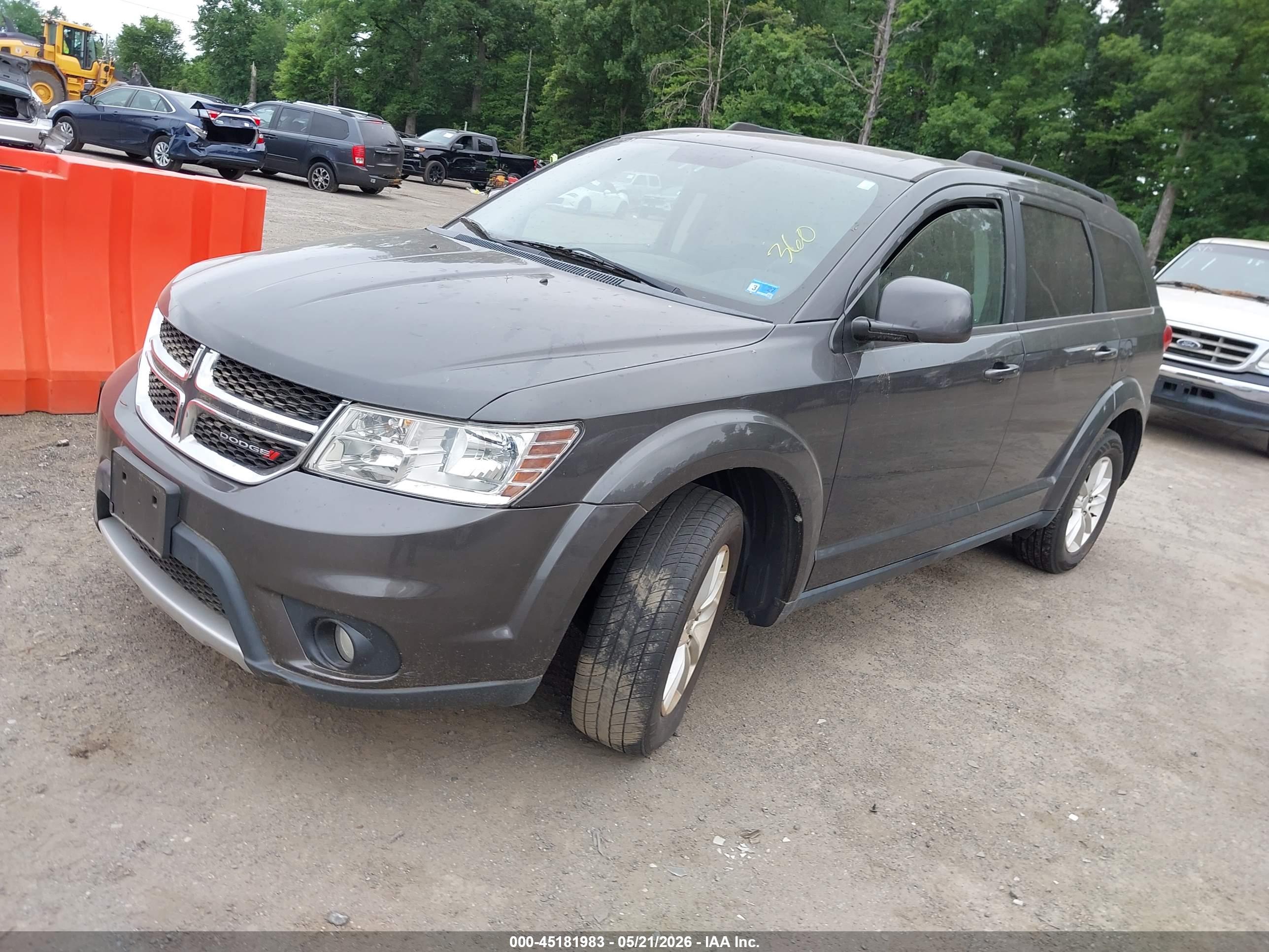 DODGE JOURNEY image 2