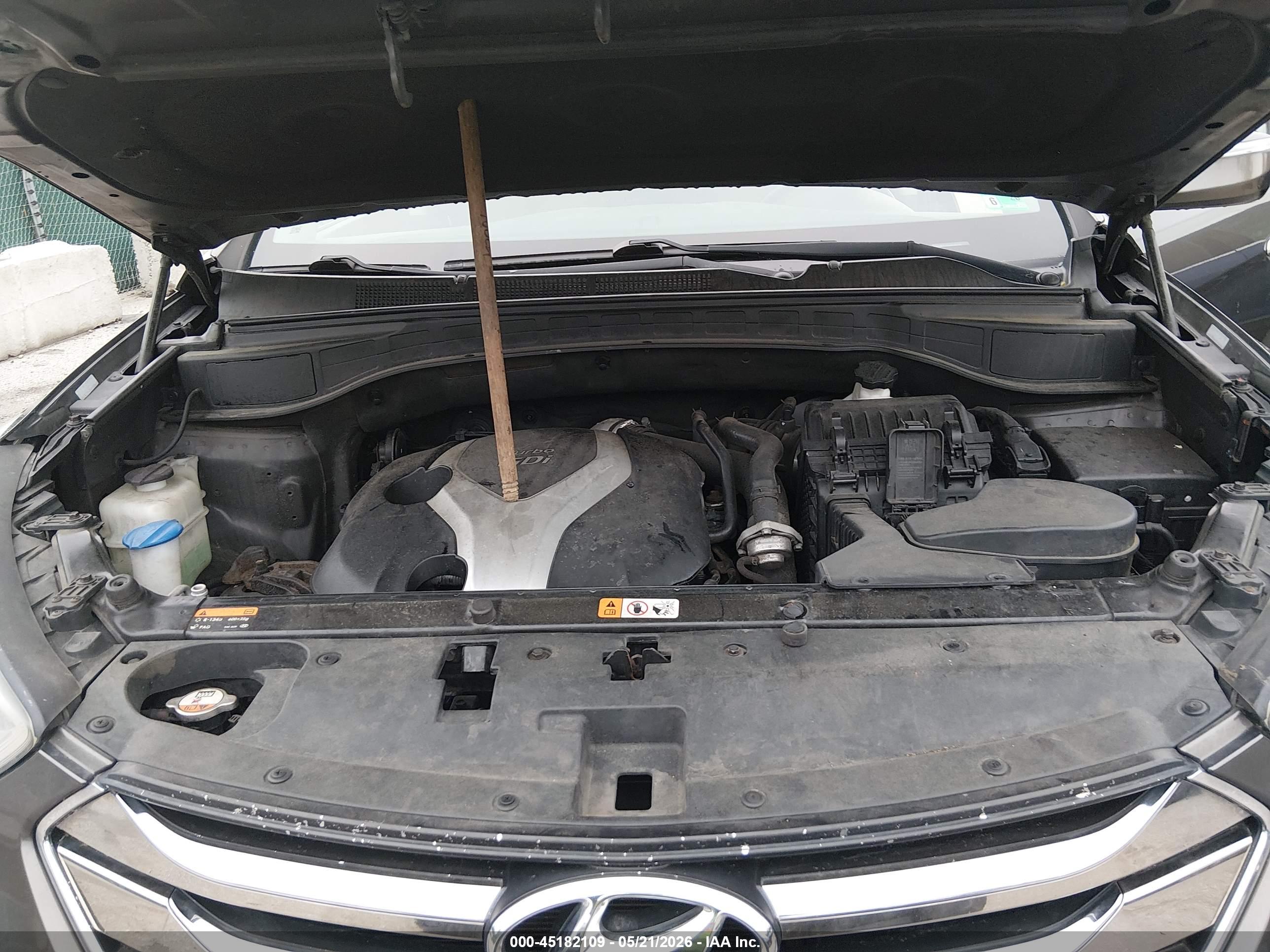 HYUNDAI SANTA image 10