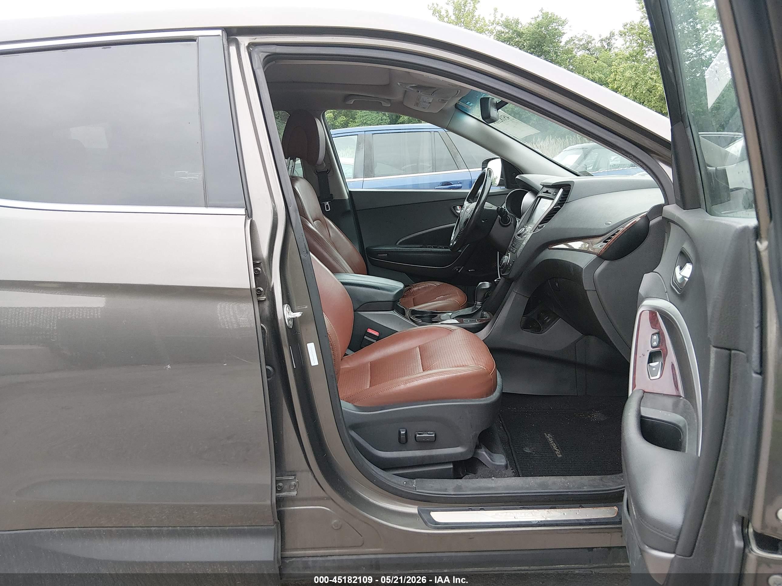 HYUNDAI SANTA image 5