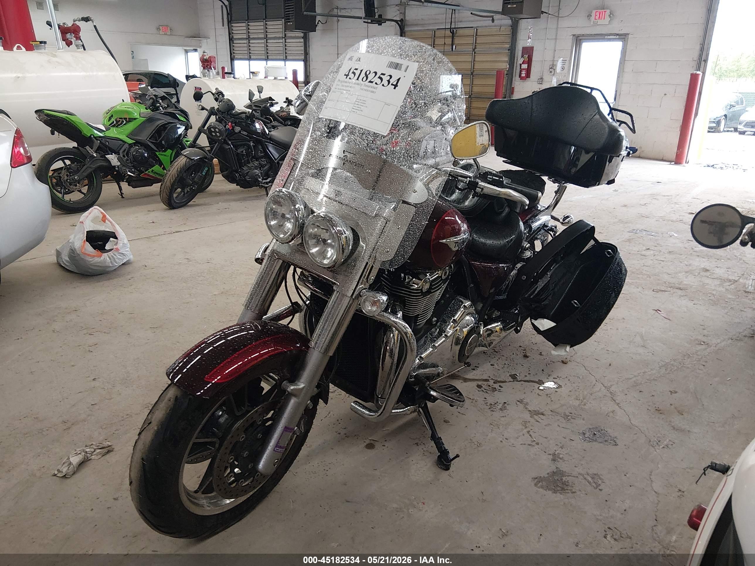 TRIUMPH MOTORCYCLE image 2