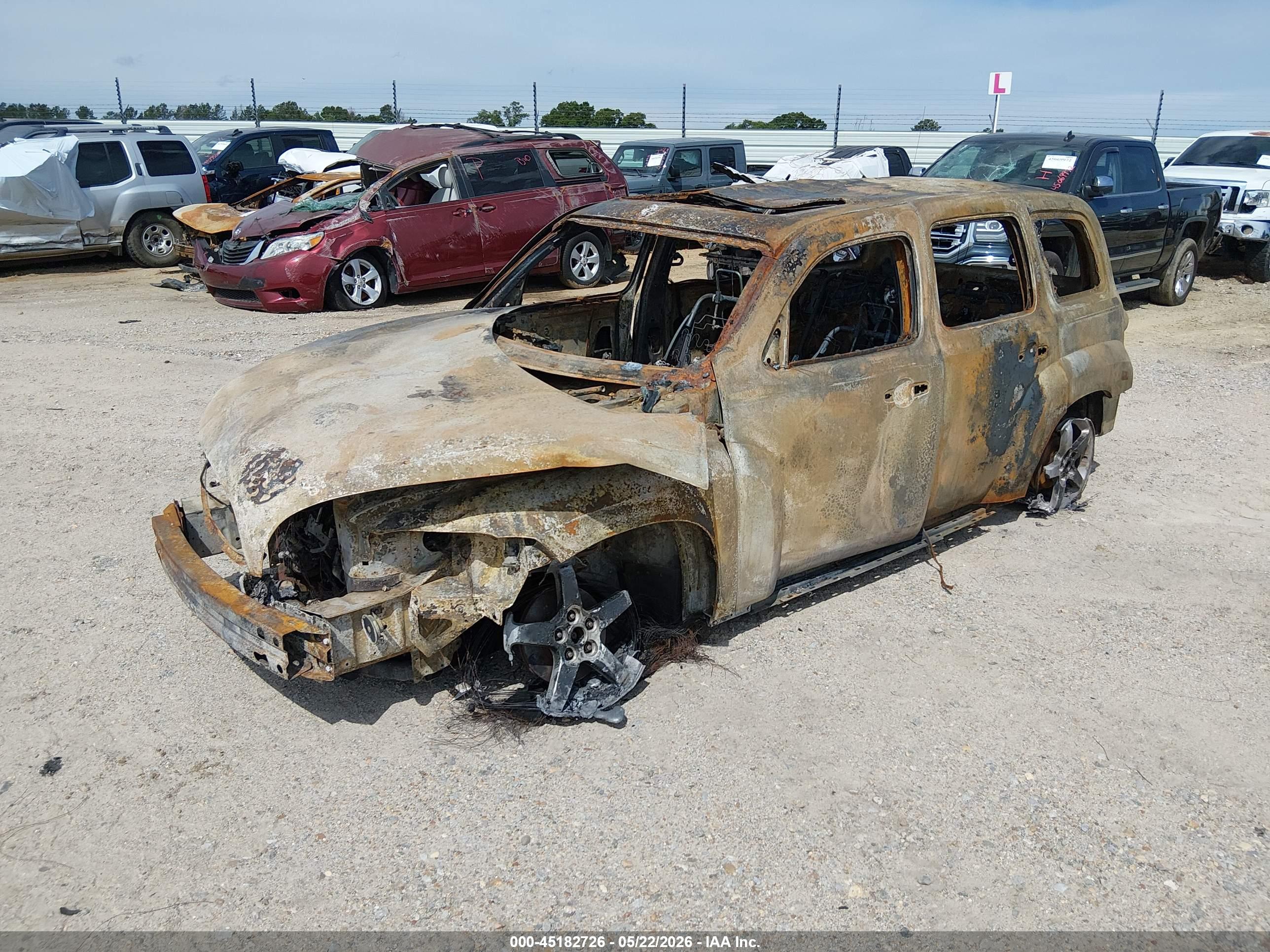 CHEVROLET HHR image 2
