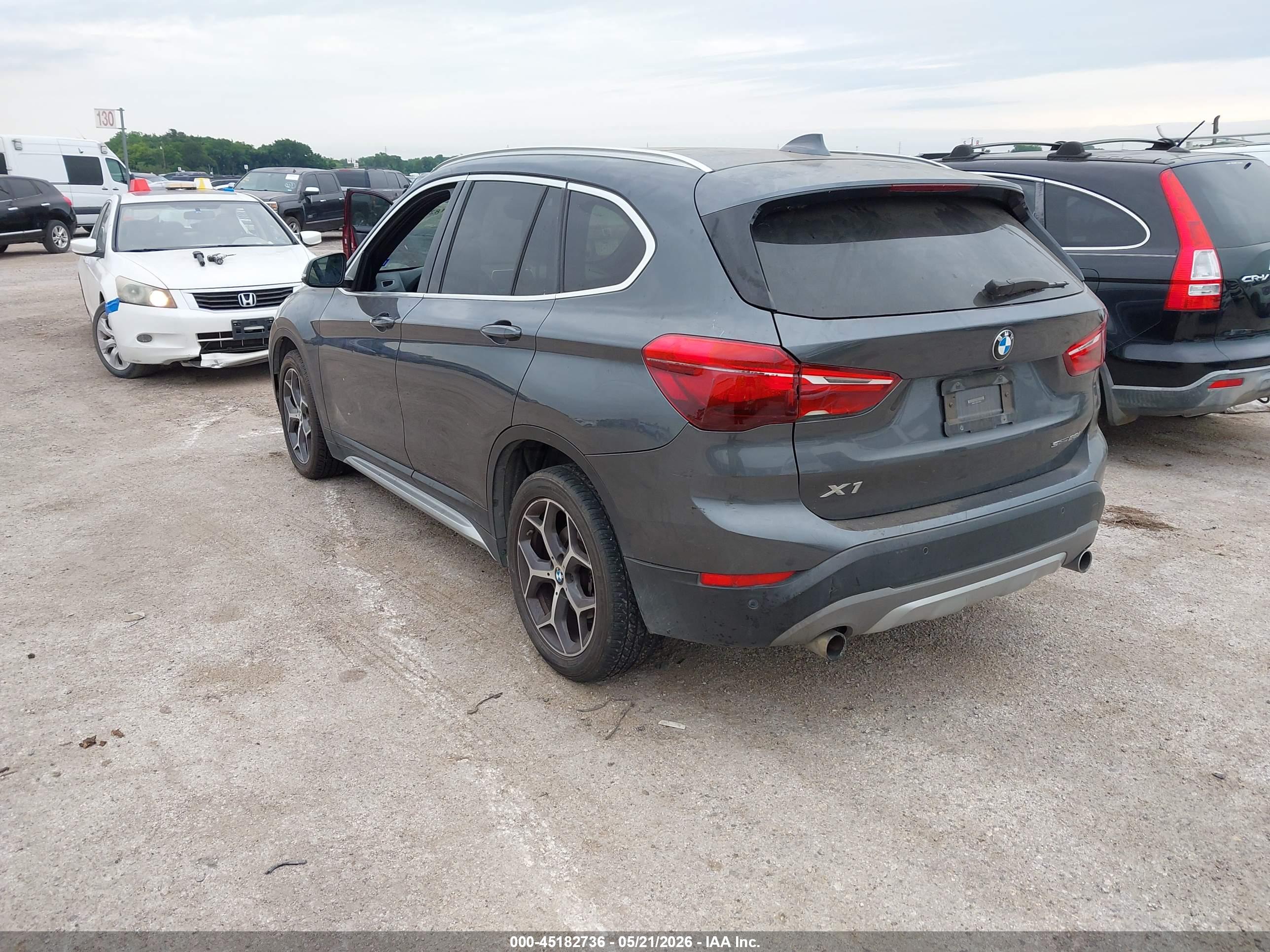 BMW X1 image 3