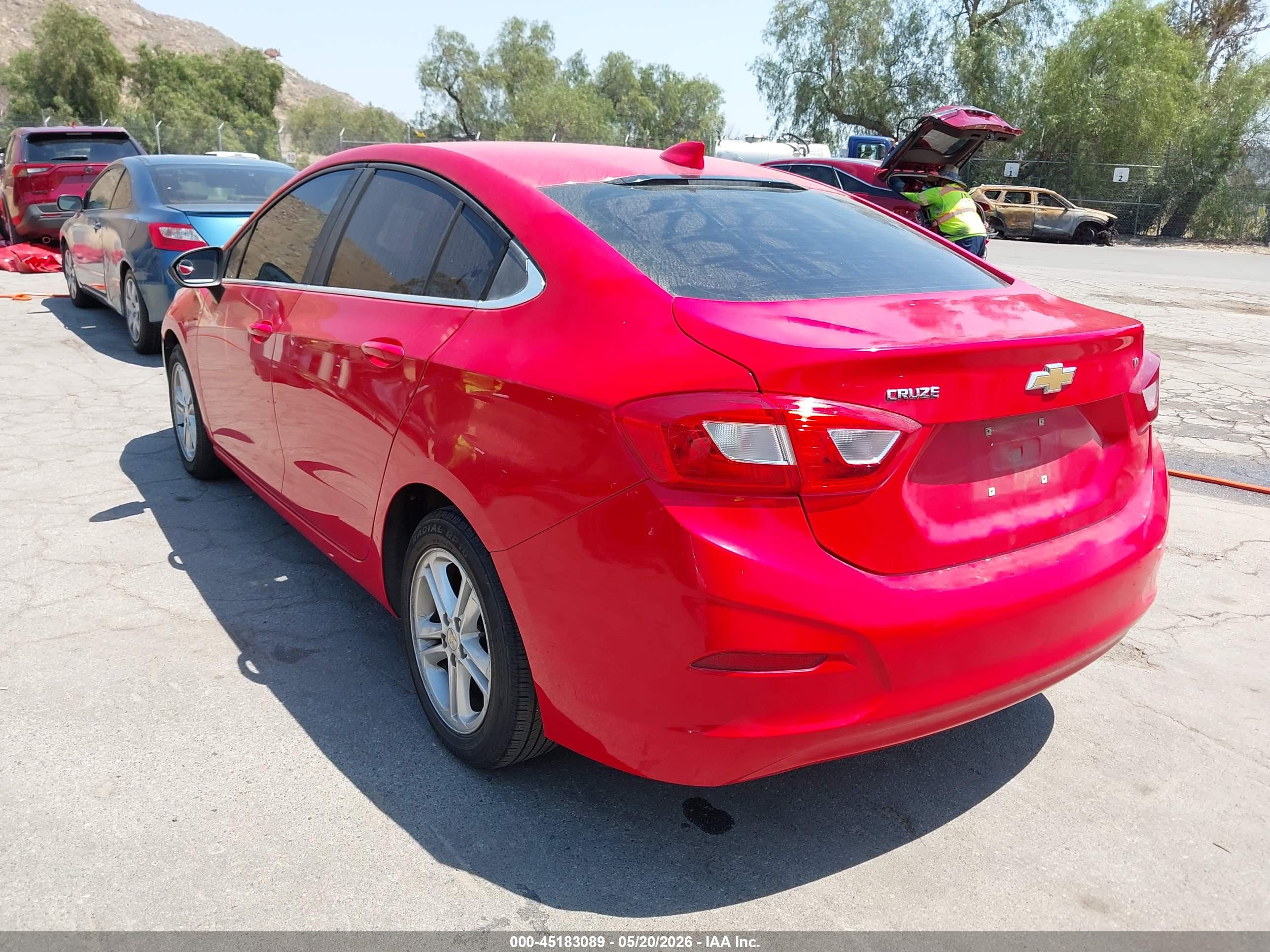 CHEVROLET CRUZE image 3