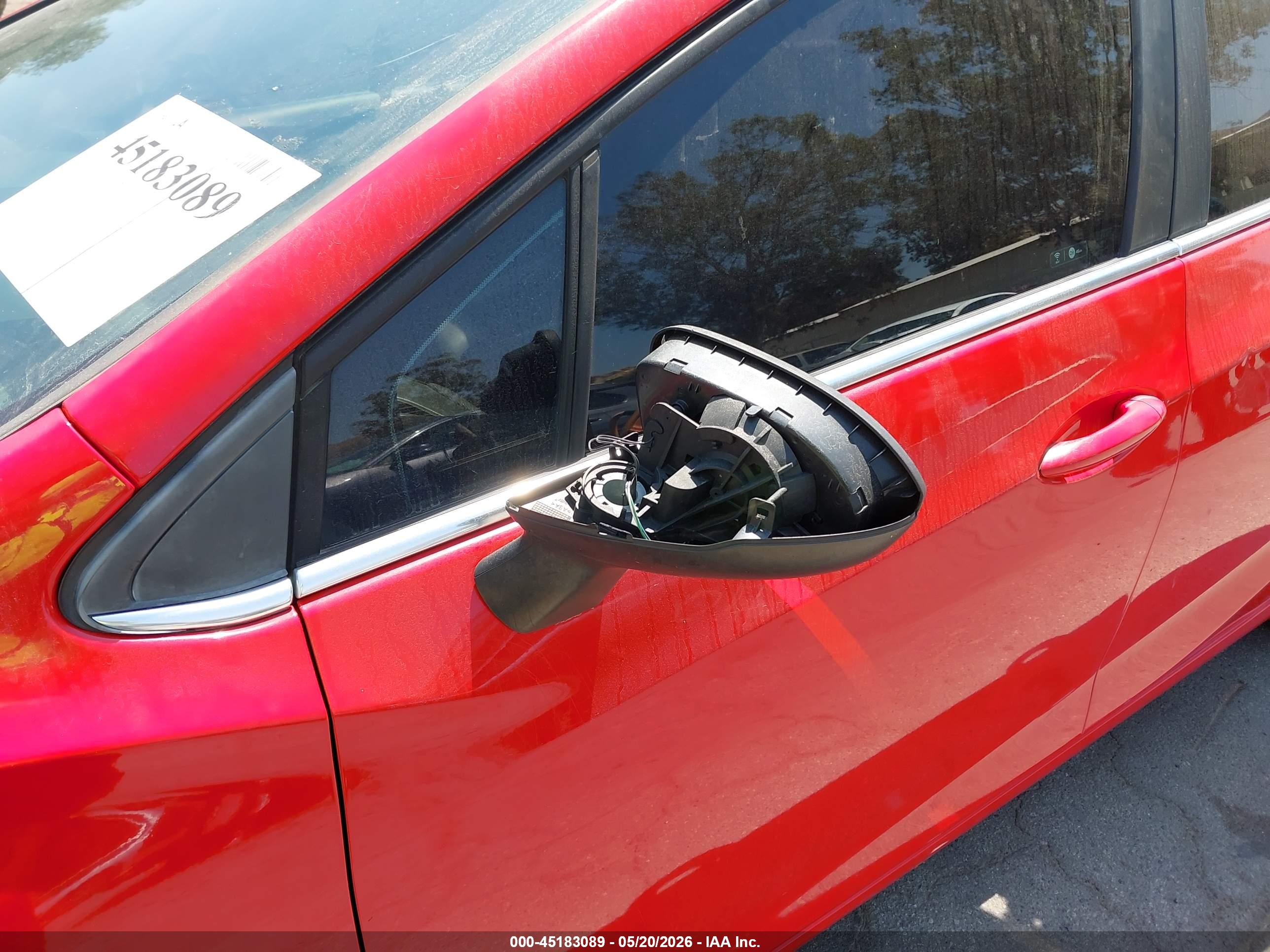 CHEVROLET CRUZE image 6