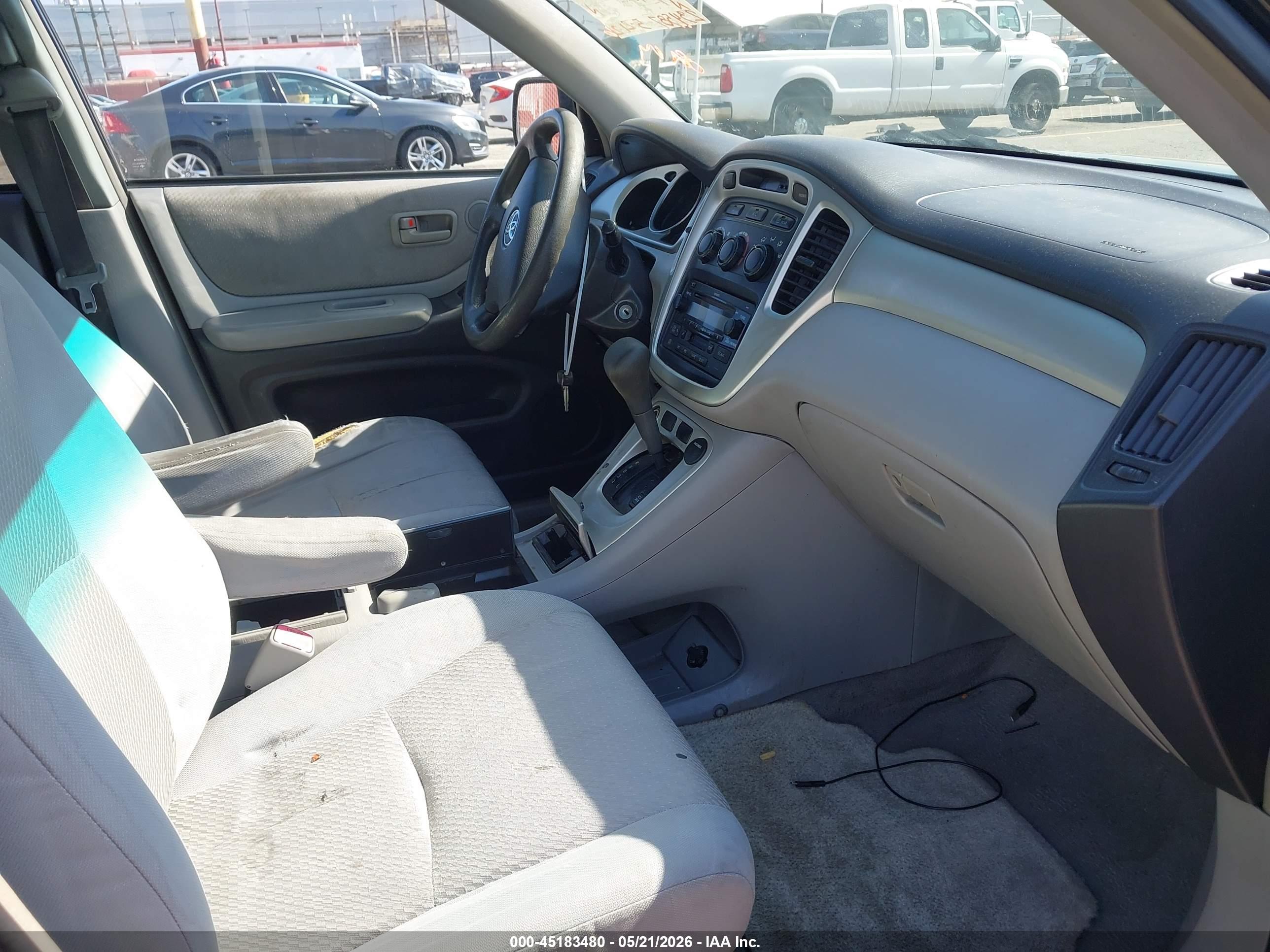 TOYOTA HIGHLANDER image 5
