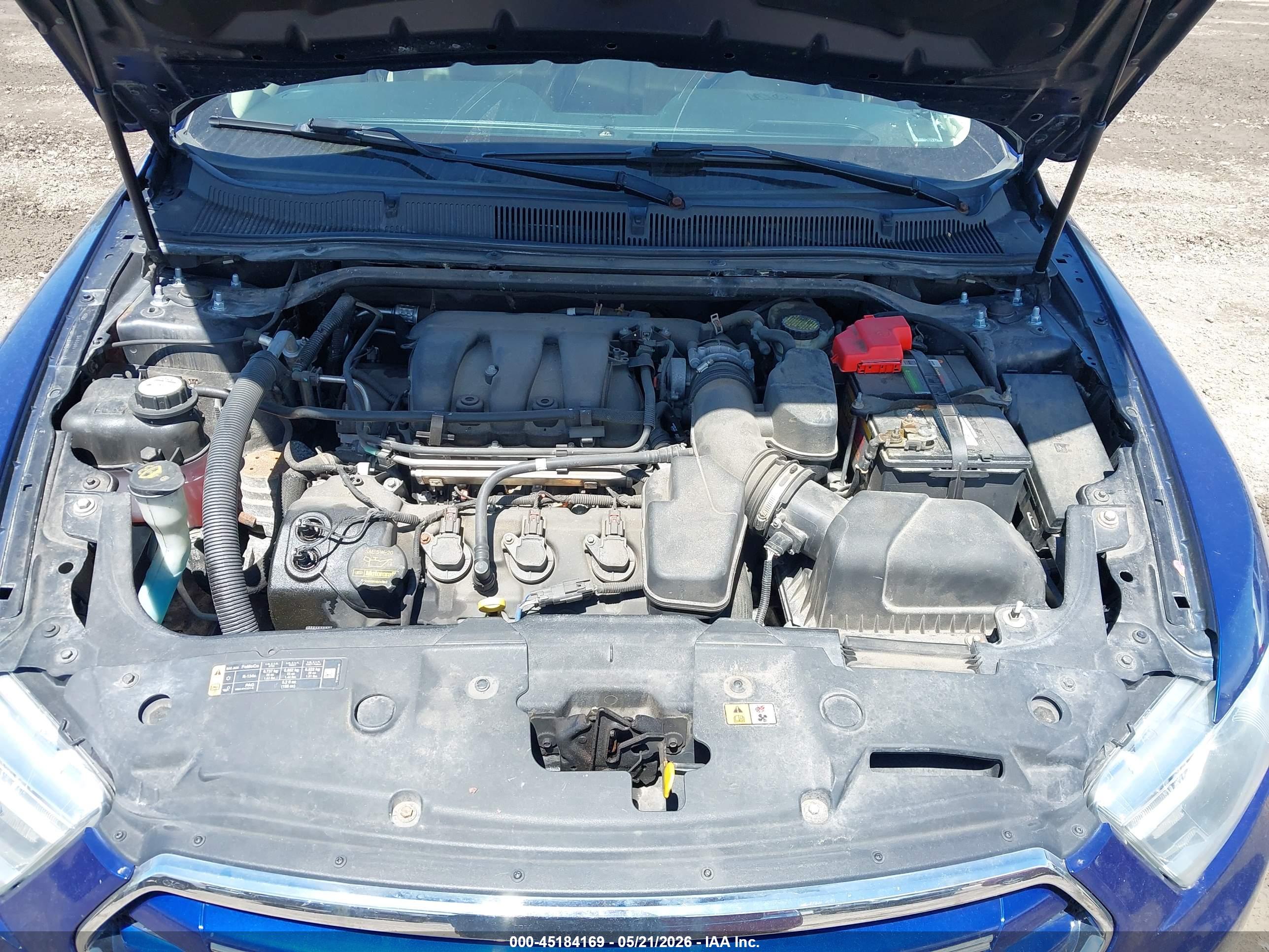 FORD TAURUS image 10