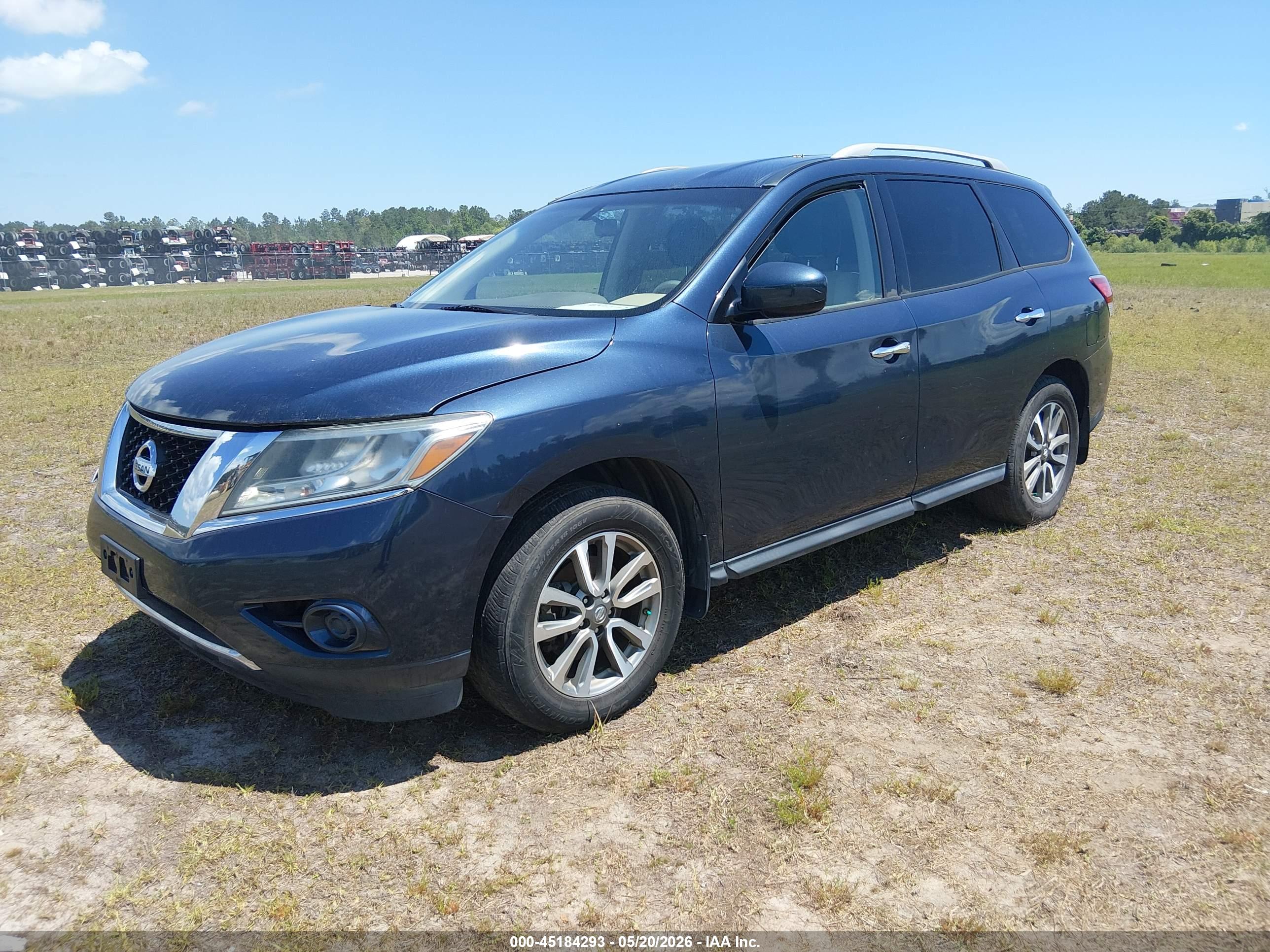NISSAN PATHFINDER image 2