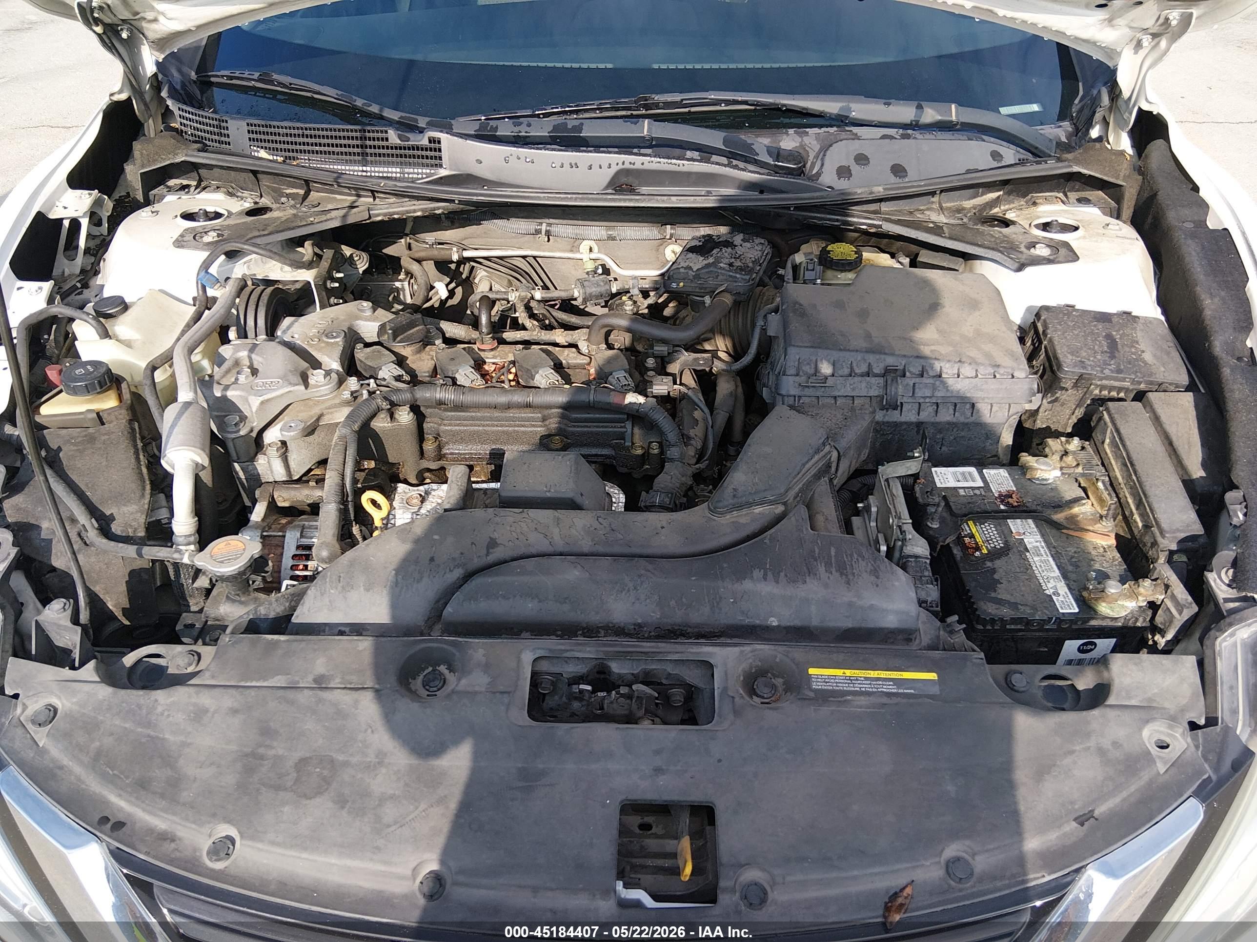 NISSAN ALTIMA image 10