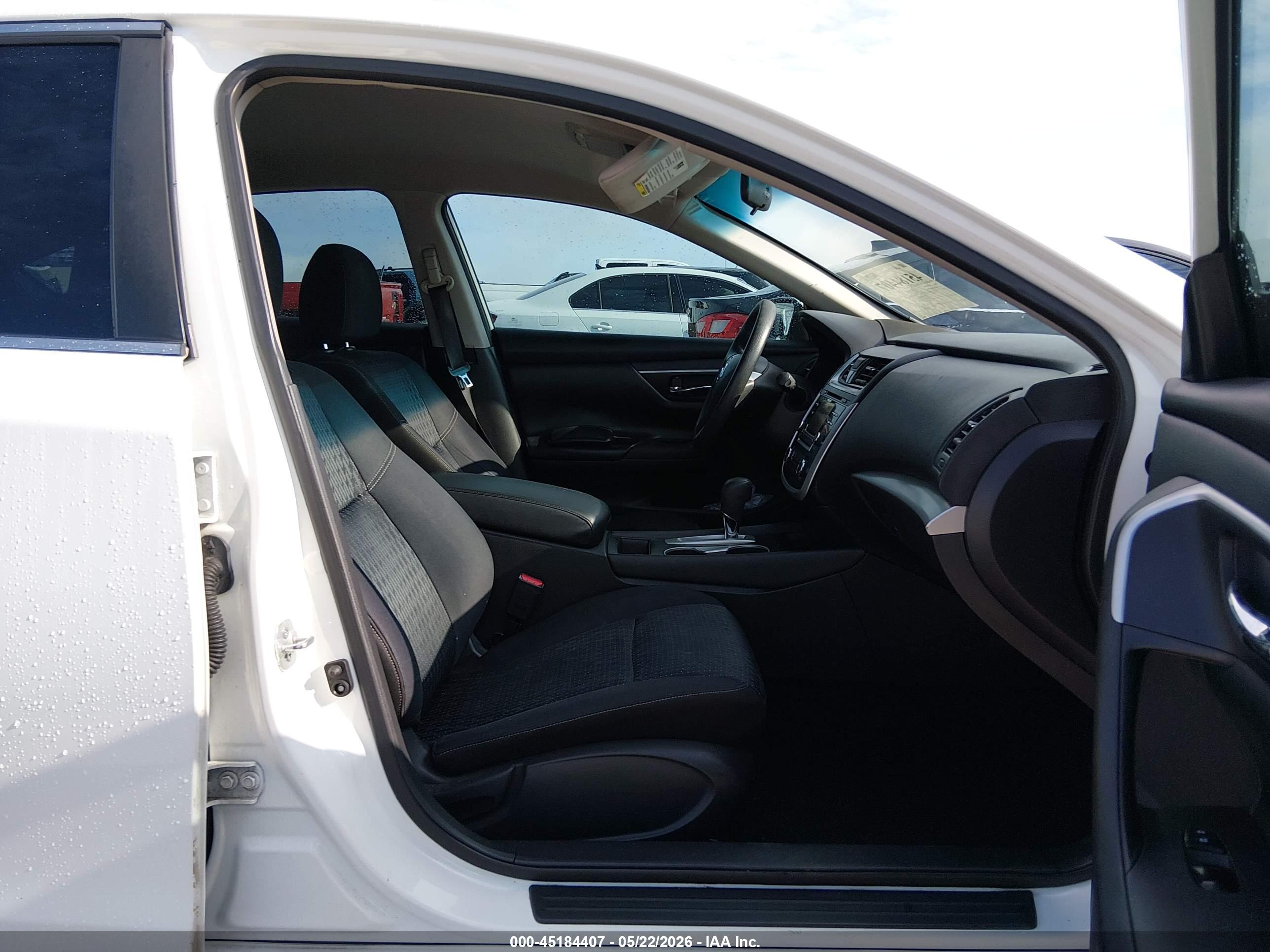 NISSAN ALTIMA image 5