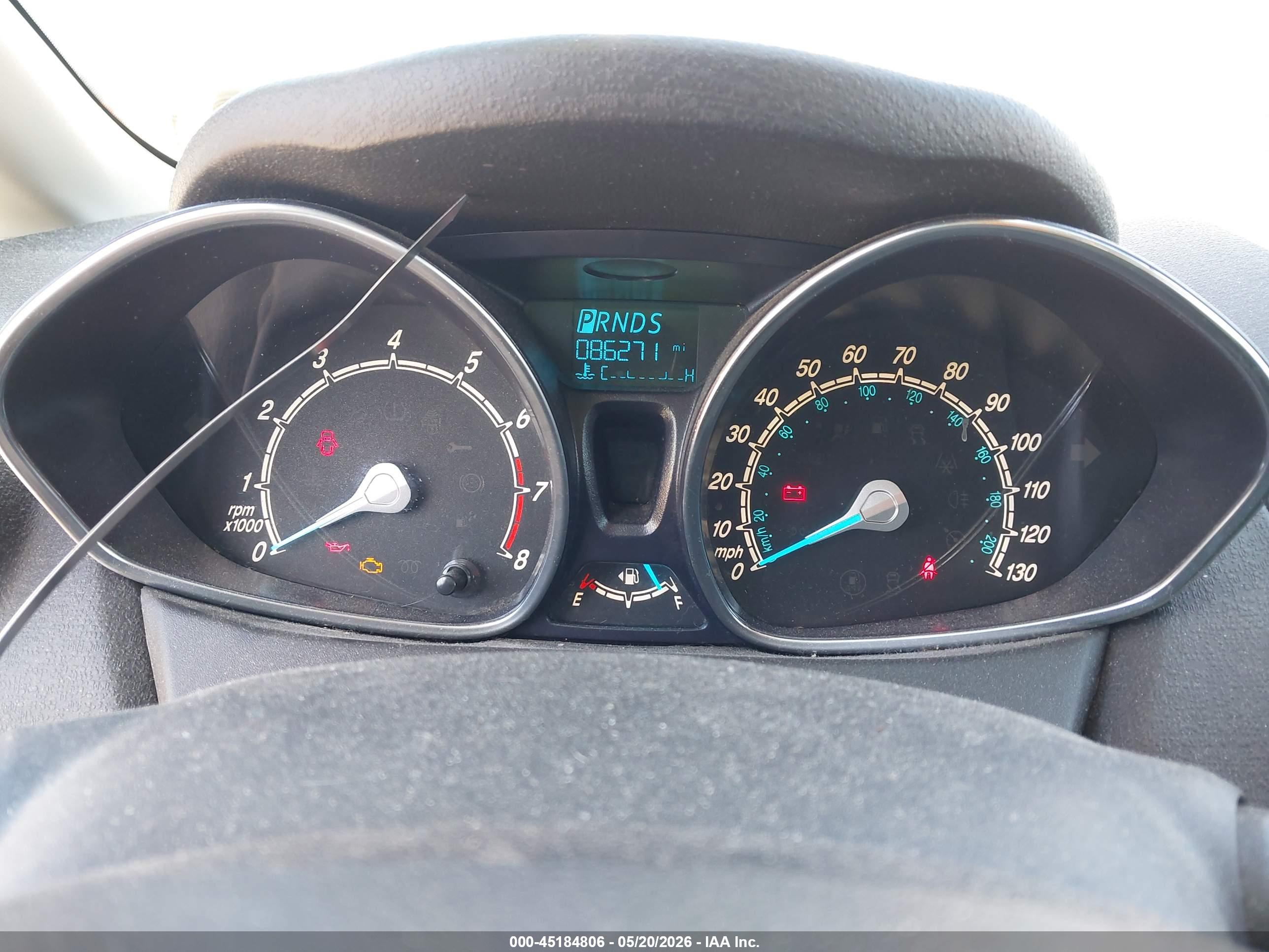 FORD FIESTA image 7