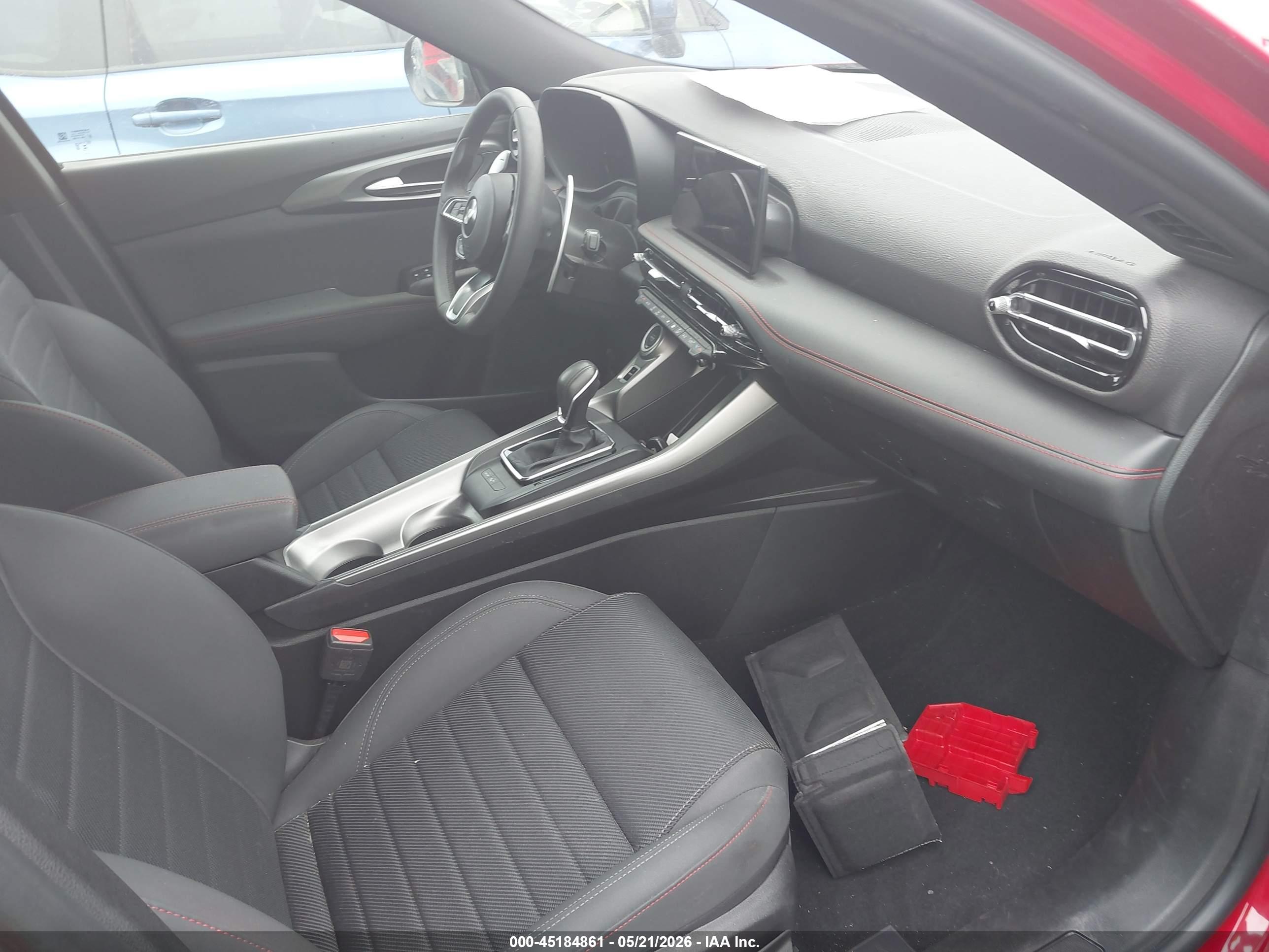 DODGE HORNET image 5