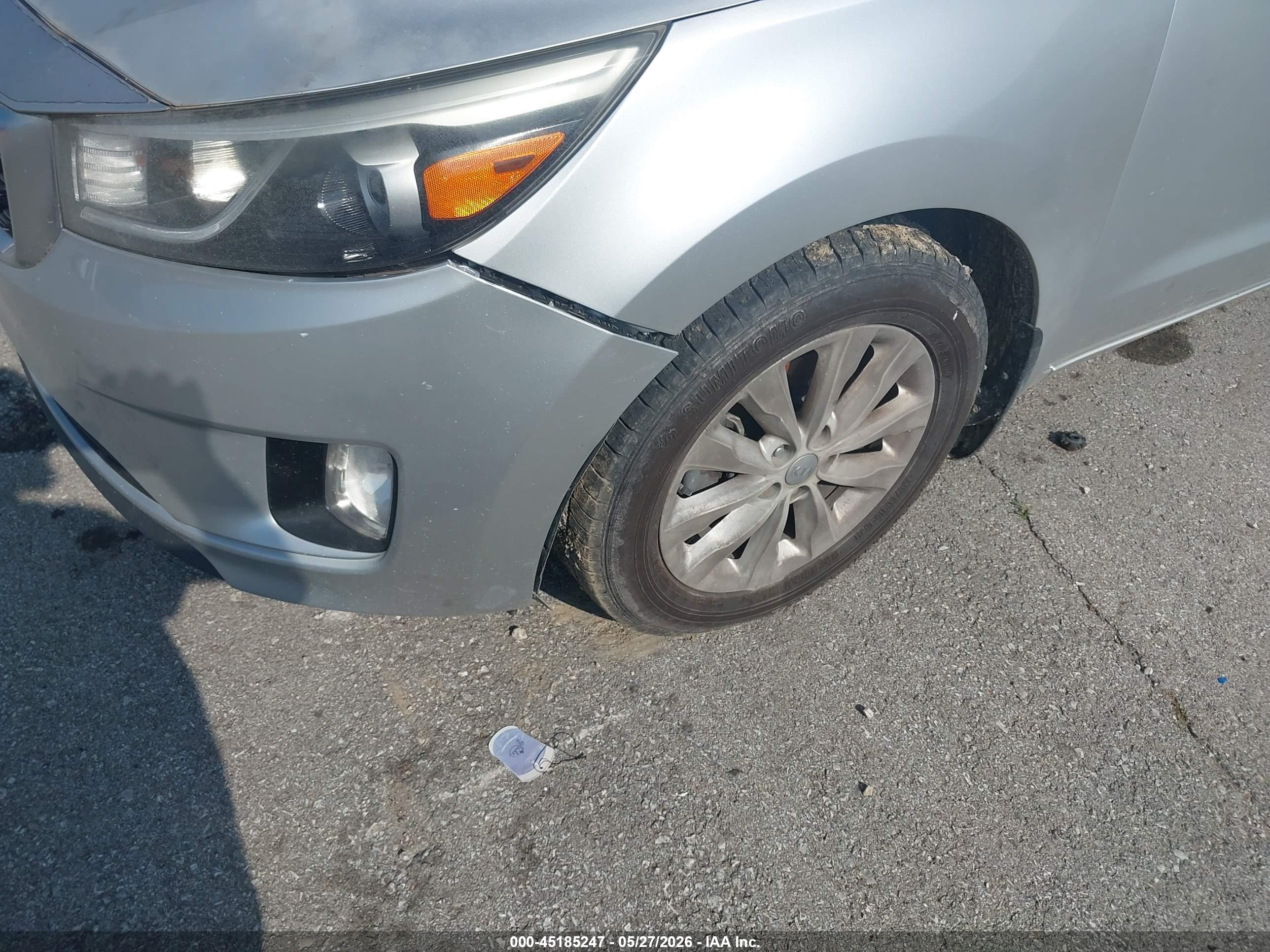 KIA SEDONA image 6