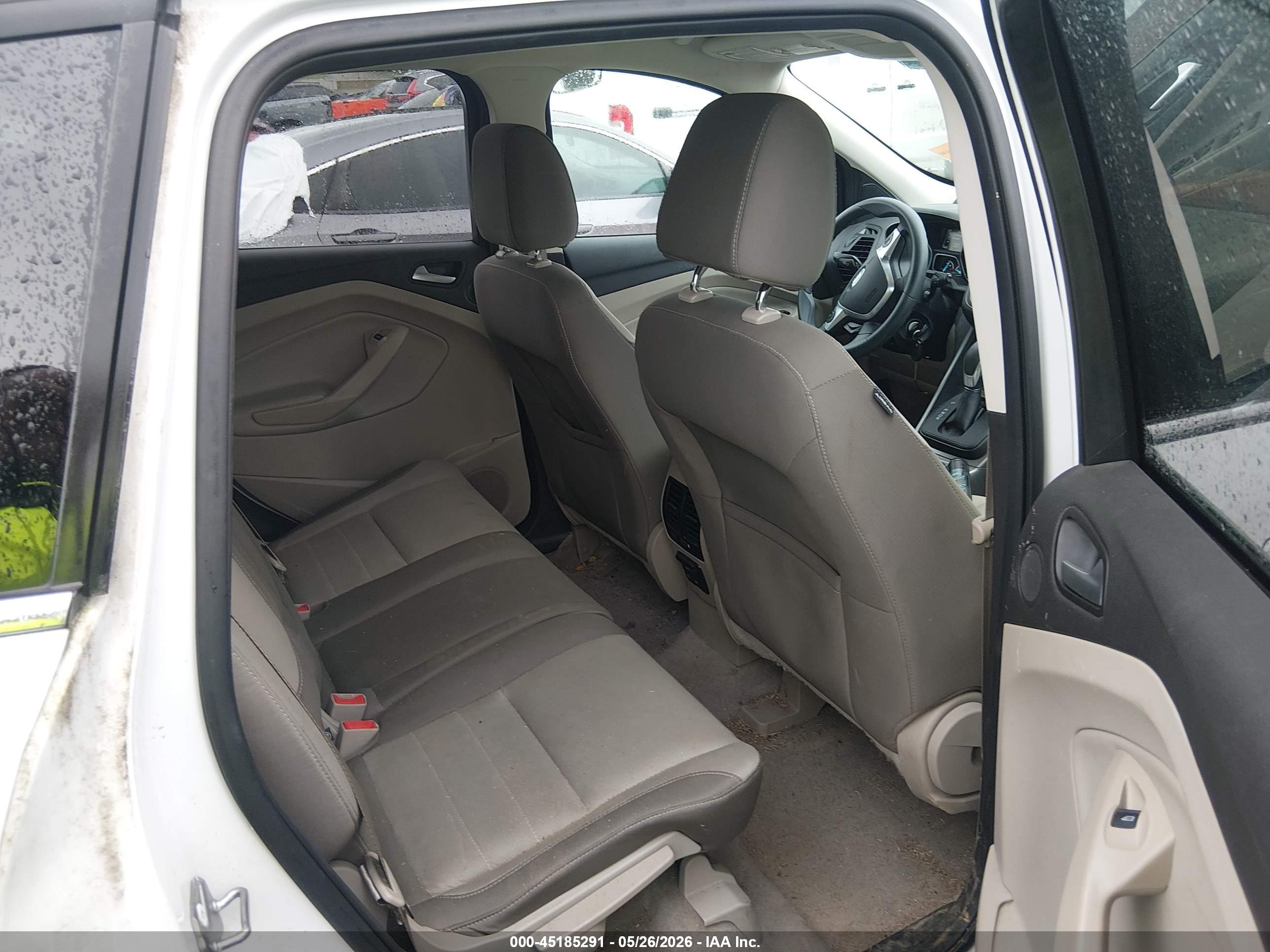 FORD ESCAPE image 8
