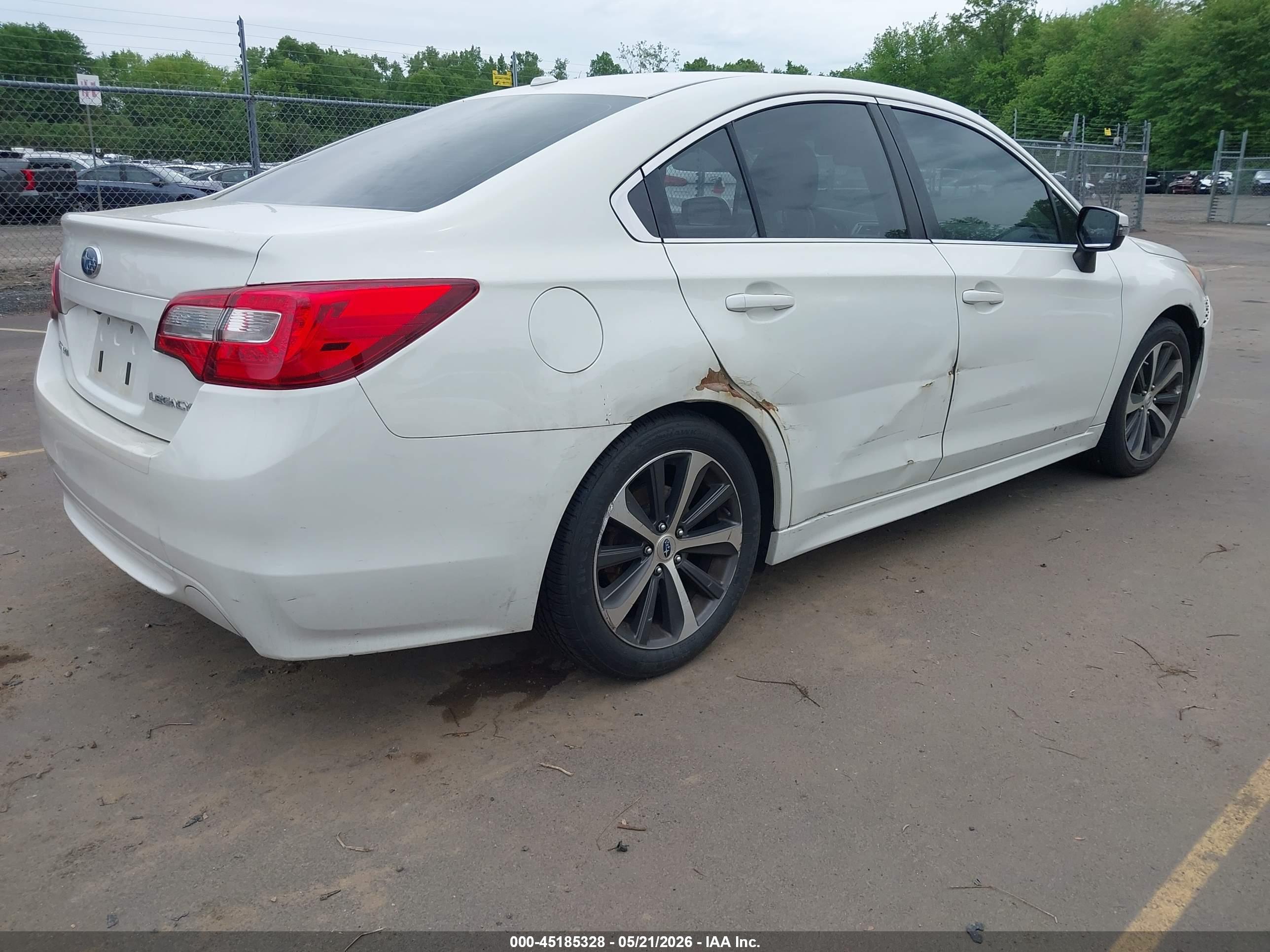 SUBARU LEGACY image 4