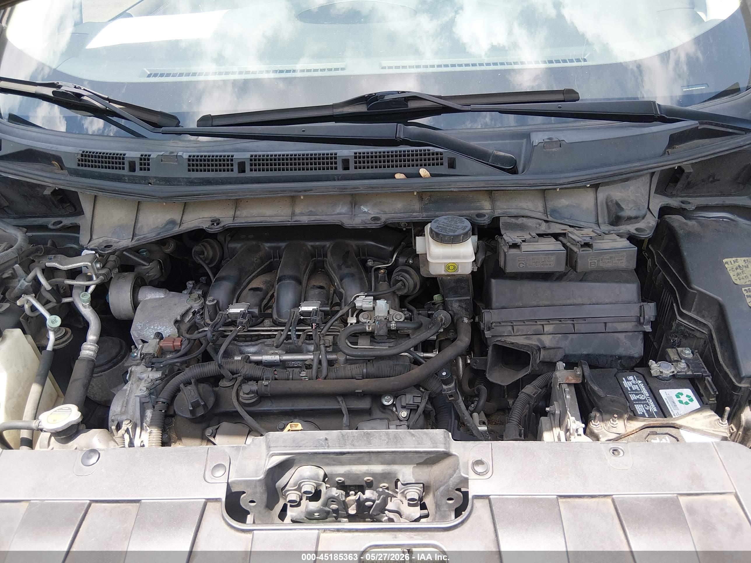 NISSAN QUEST image 10