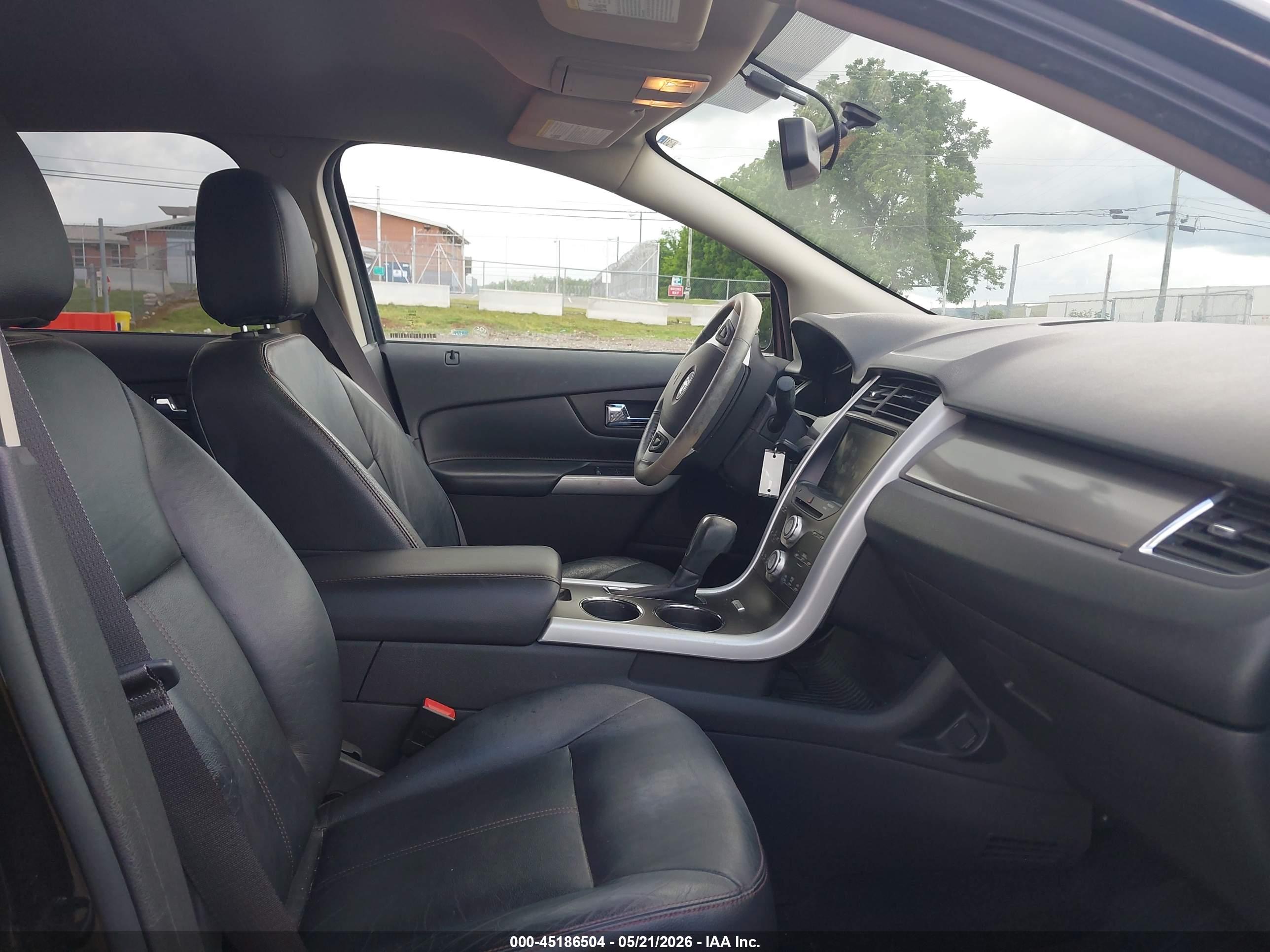 FORD EDGE image 5