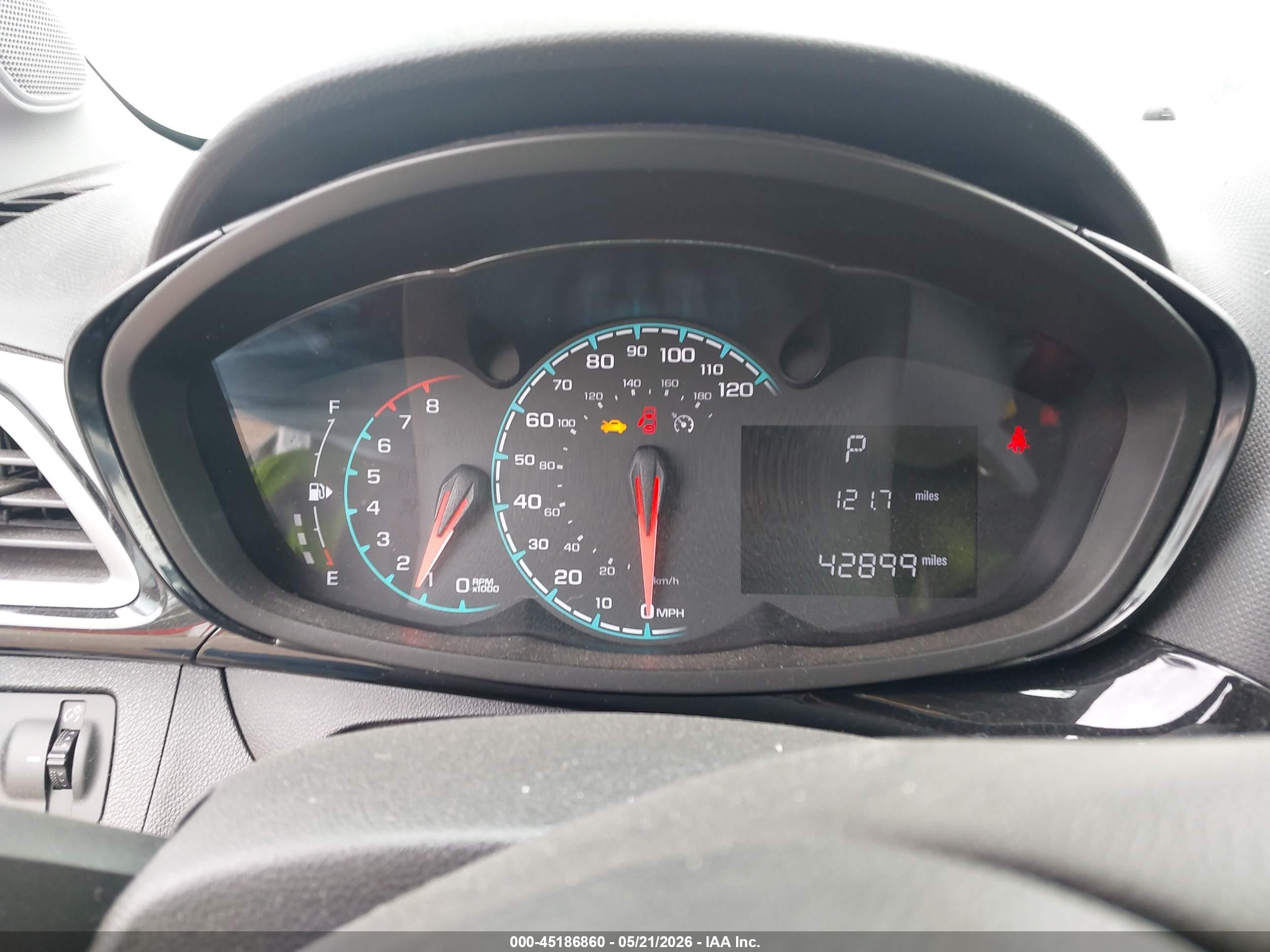 CHEVROLET SPARK image 7
