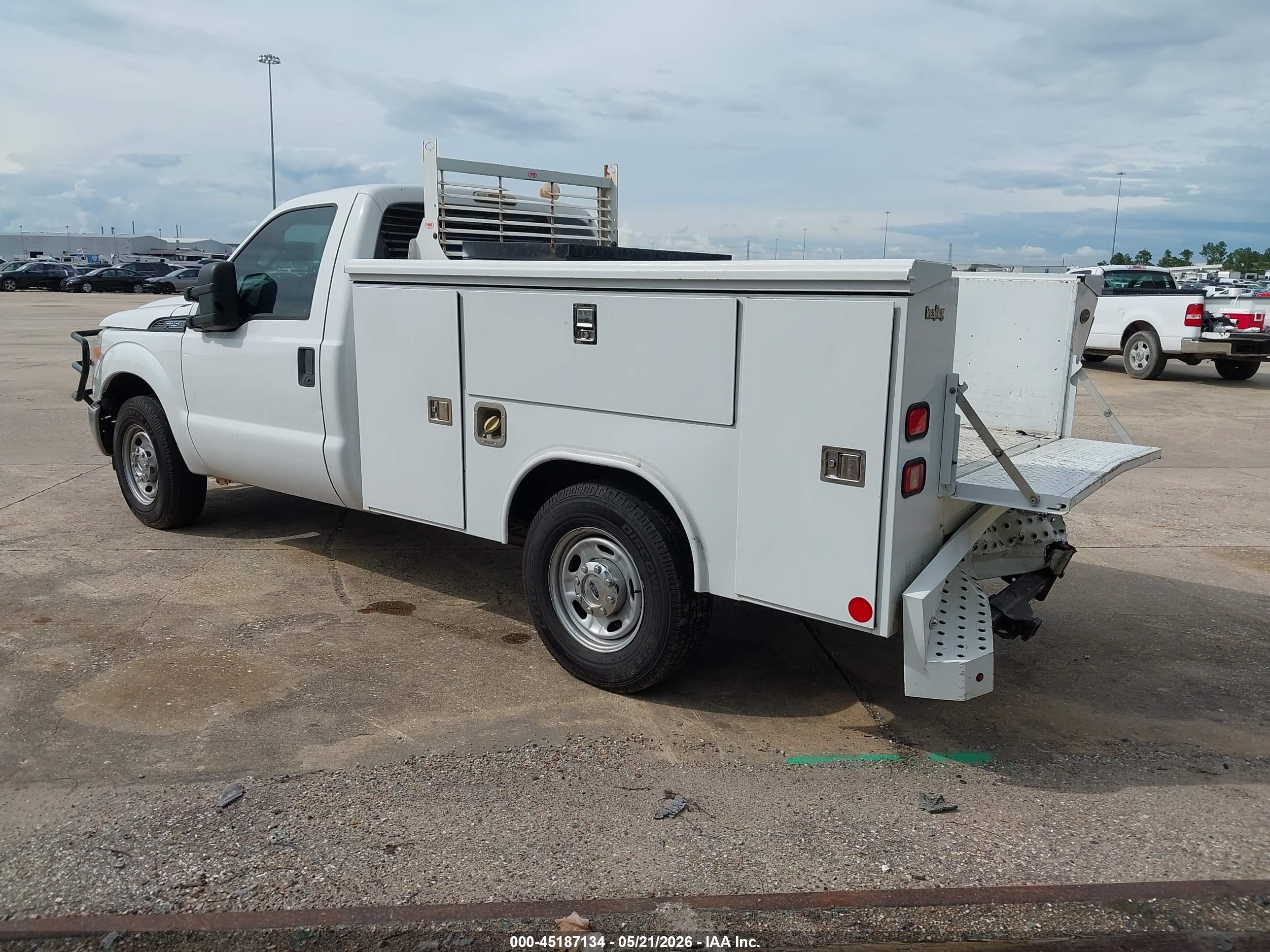 FORD F-250 image 3