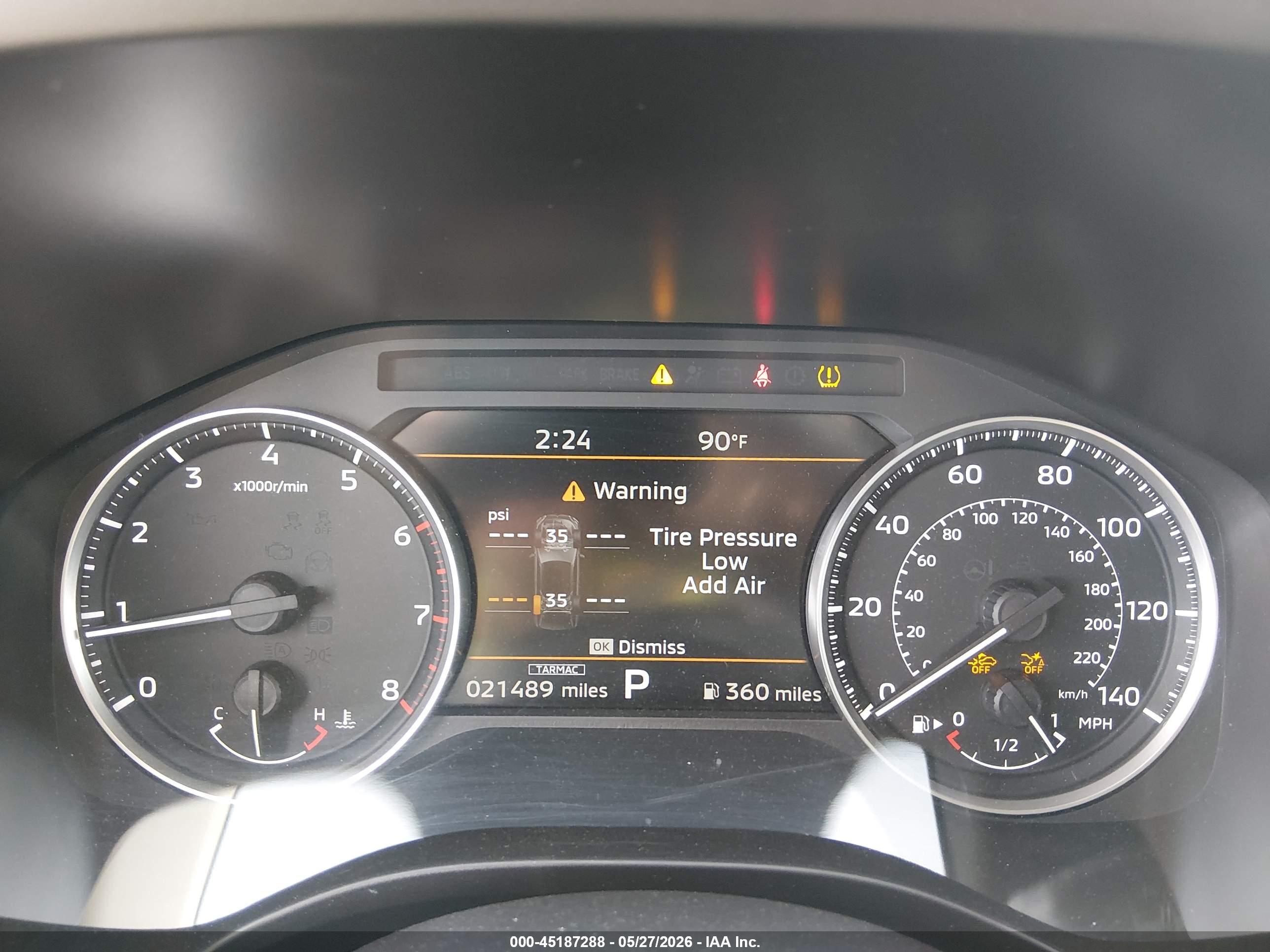 MITSUBISHI OUTLANDER image 7
