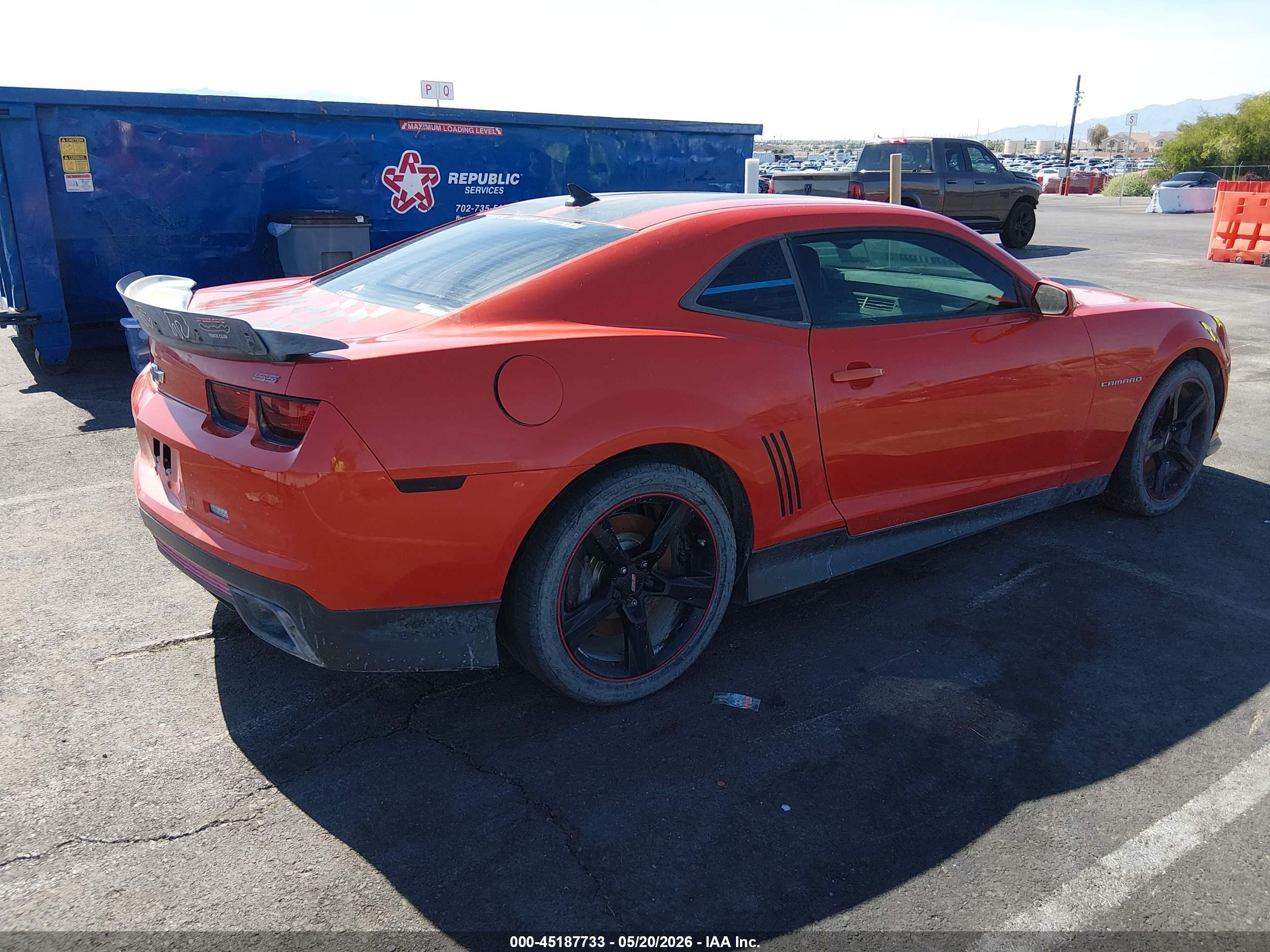 CHEVROLET CAMARO image 4