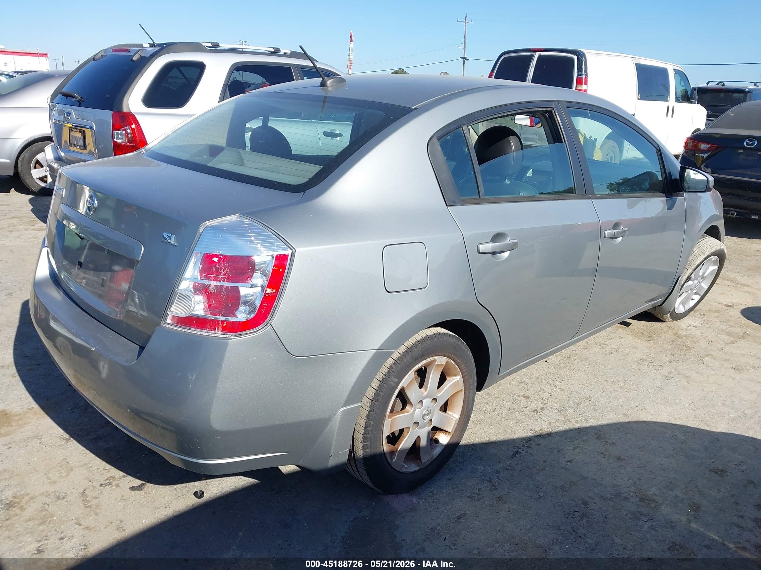 NISSAN SENTRA image 4