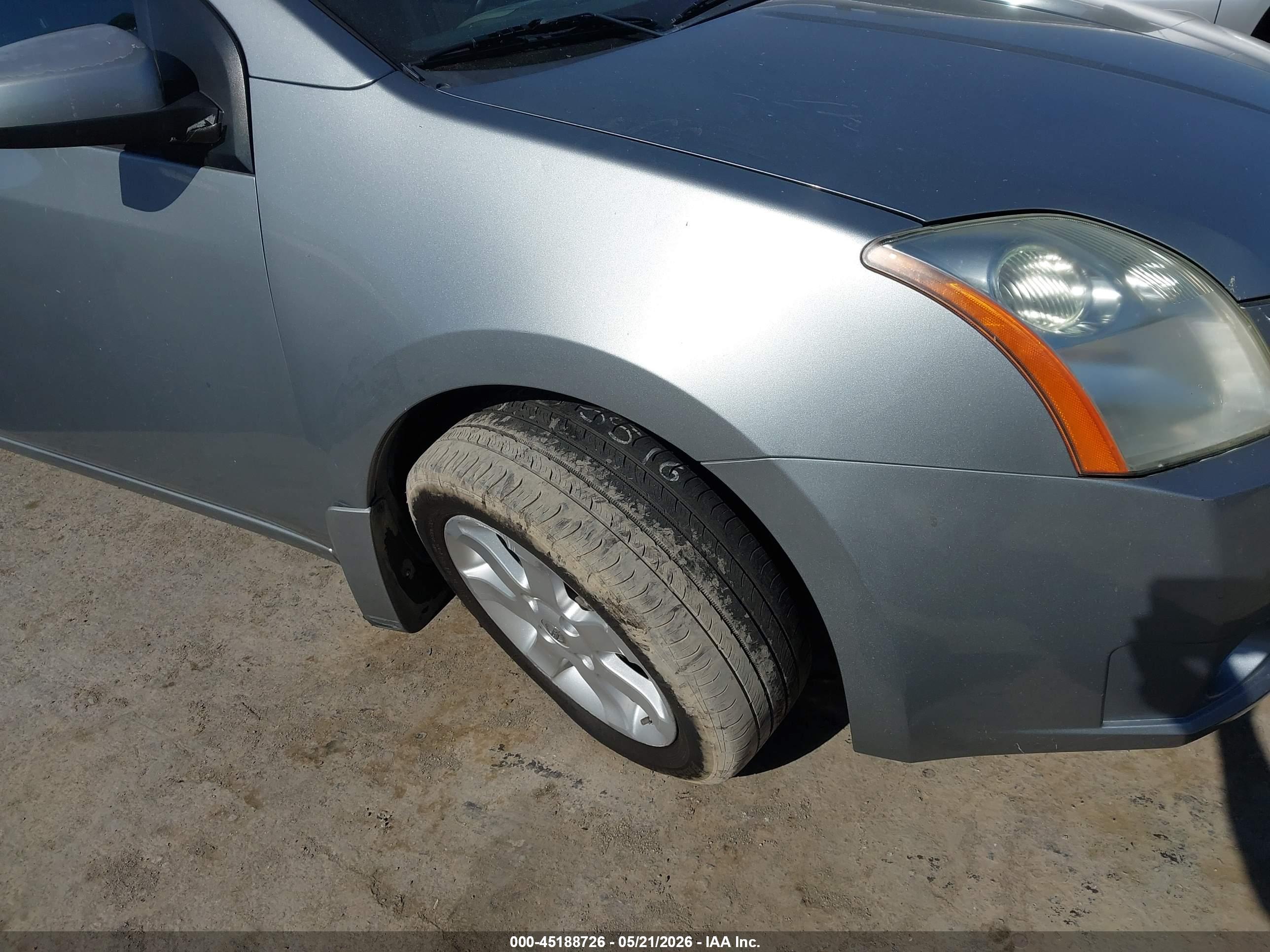 NISSAN SENTRA image 6