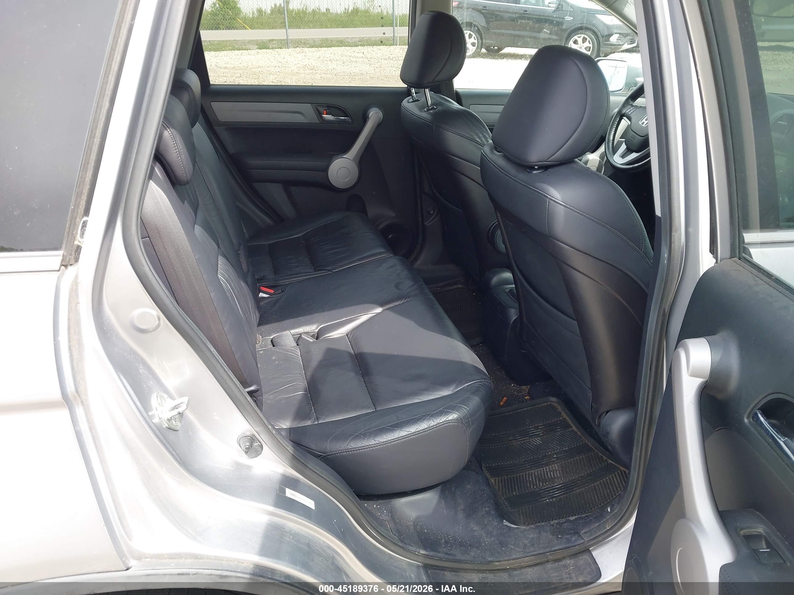 HONDA CR-V image 8